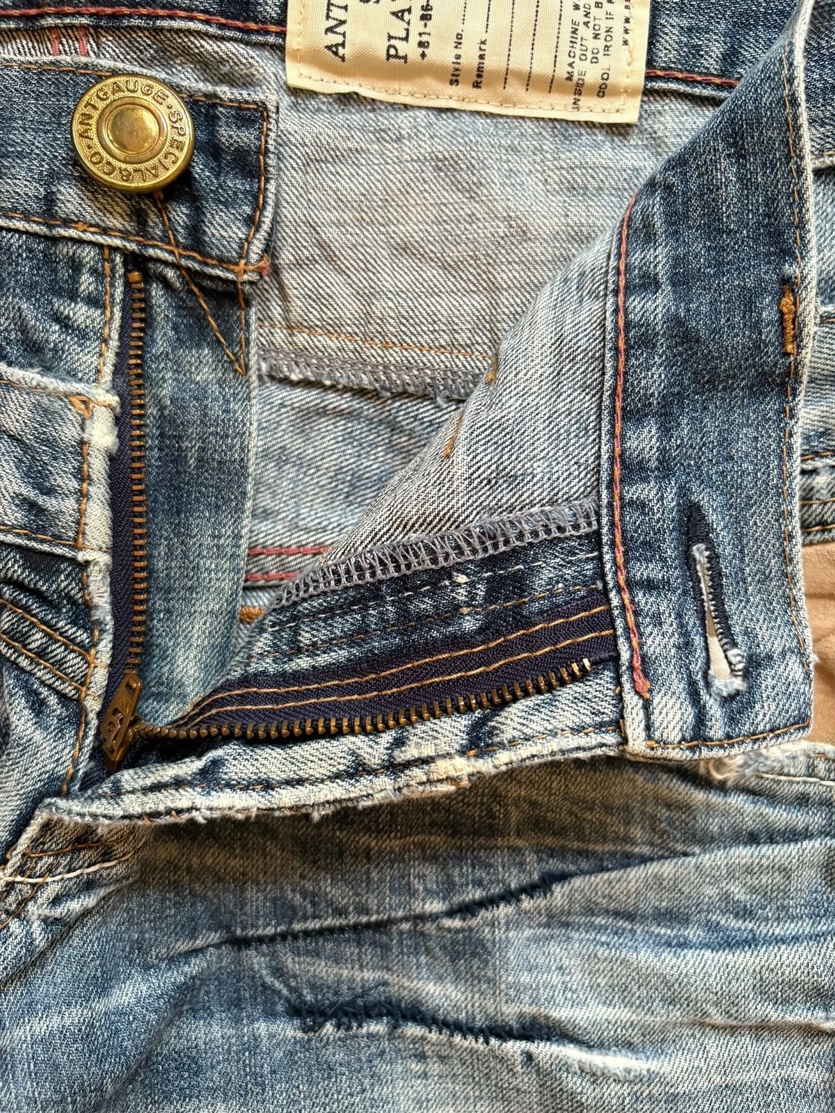 Japanese Brand Vintage Japanese Brand Double Waist Faded Wash Ripped Jeans Size US 33 - 9 Thumbnail