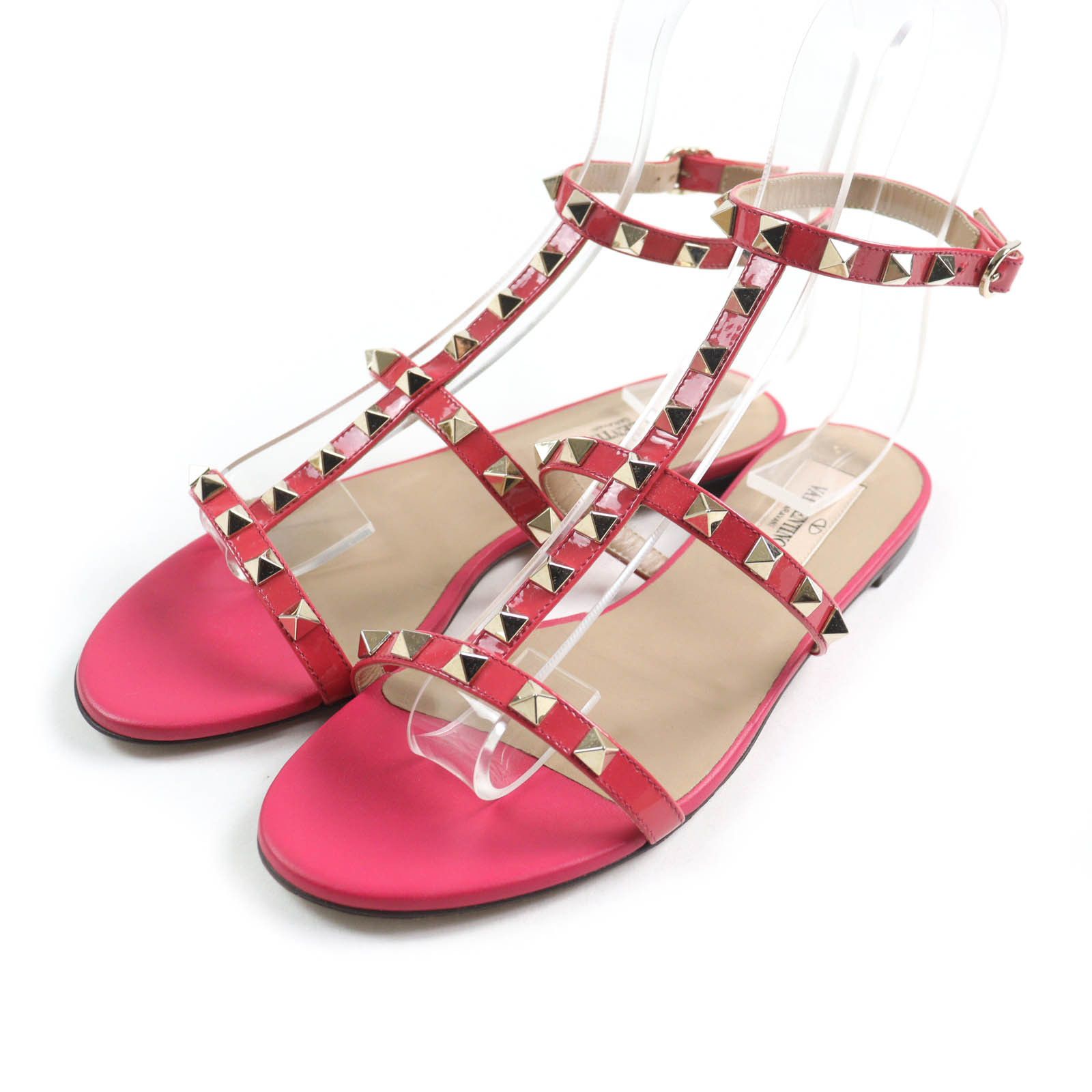 Valentino Valentino Garavani Rockstud Patent Leather Sandals Enamel Shoes in Pink, Women's