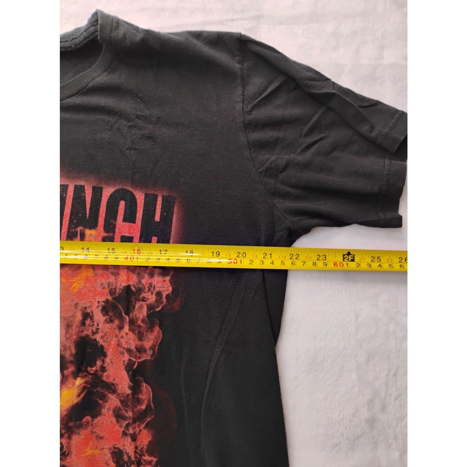 Vintage VINTAGE Five Finger Death Punch T Shirt Skull Flames Tag XL Fits M Black Unisex Adults Short Sleeve Cotton Music Shirts Mens Size US M / EU 48-50 / 2 - 3 Thumbnail