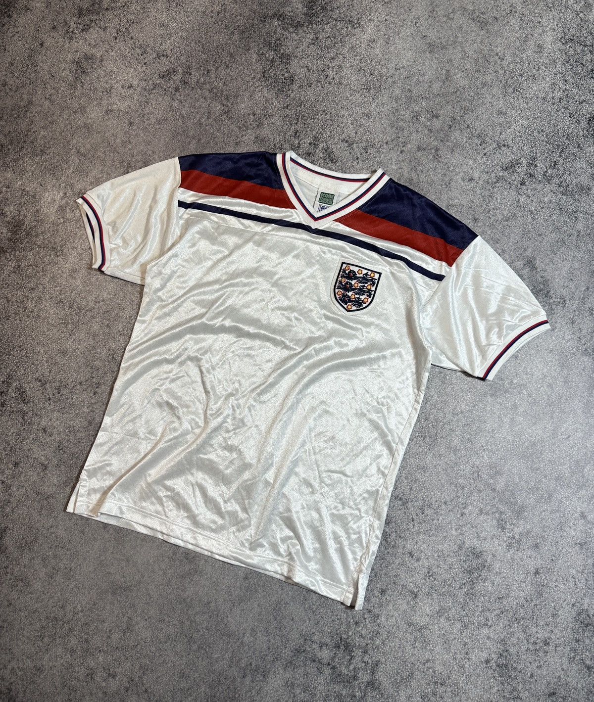 Vintage Vintage England Soccer Jersey Blokecore Style Rare Casual L Size US L / EU 52-54 / 3 - 1 Thumbnail
