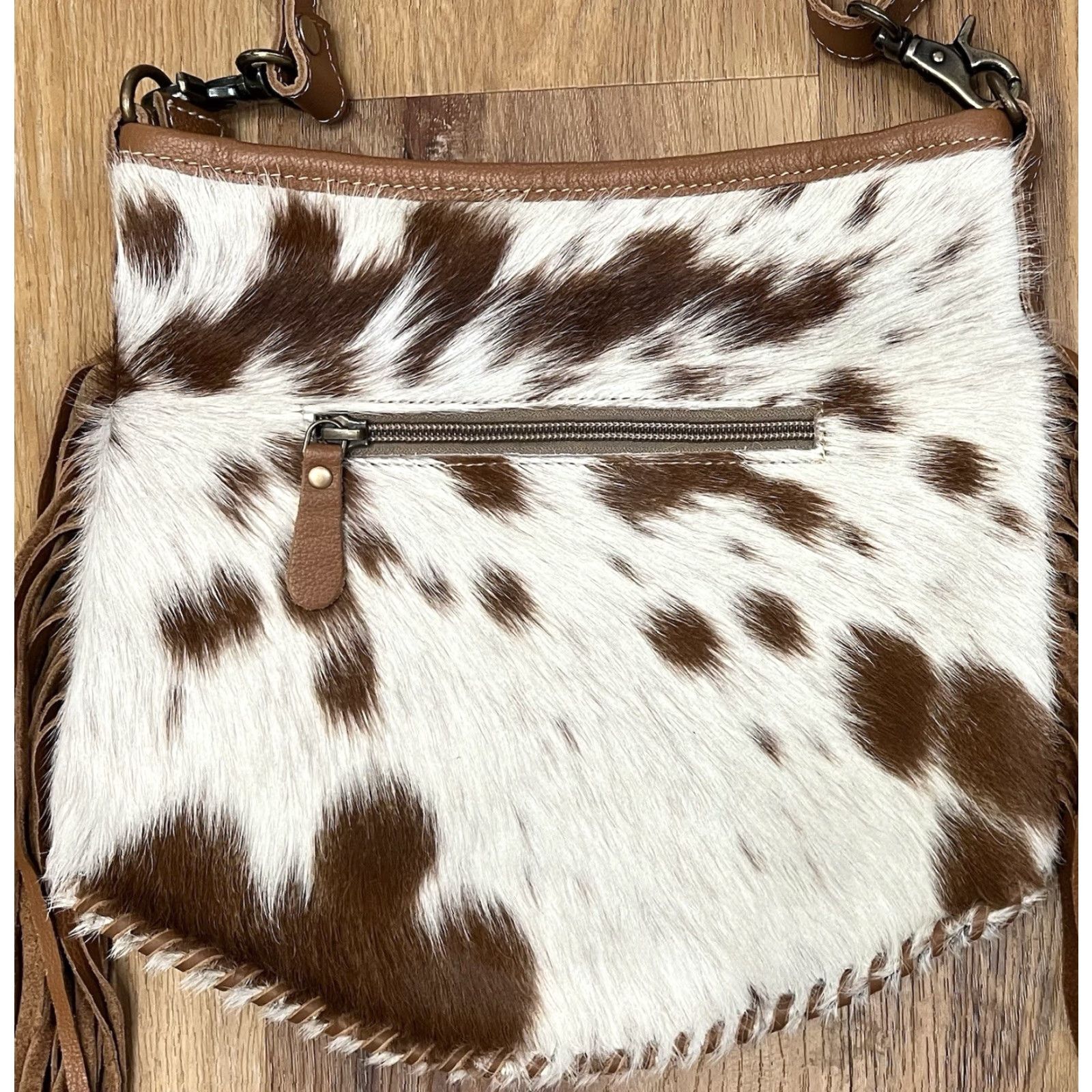 Vintage VINTAGE Myra Bag Western Brown Tan Cow Hair Hide Leather Fringe Shoulder Crossbody Bag Boho Womens Size ONE SIZE - 7 Thumbnail