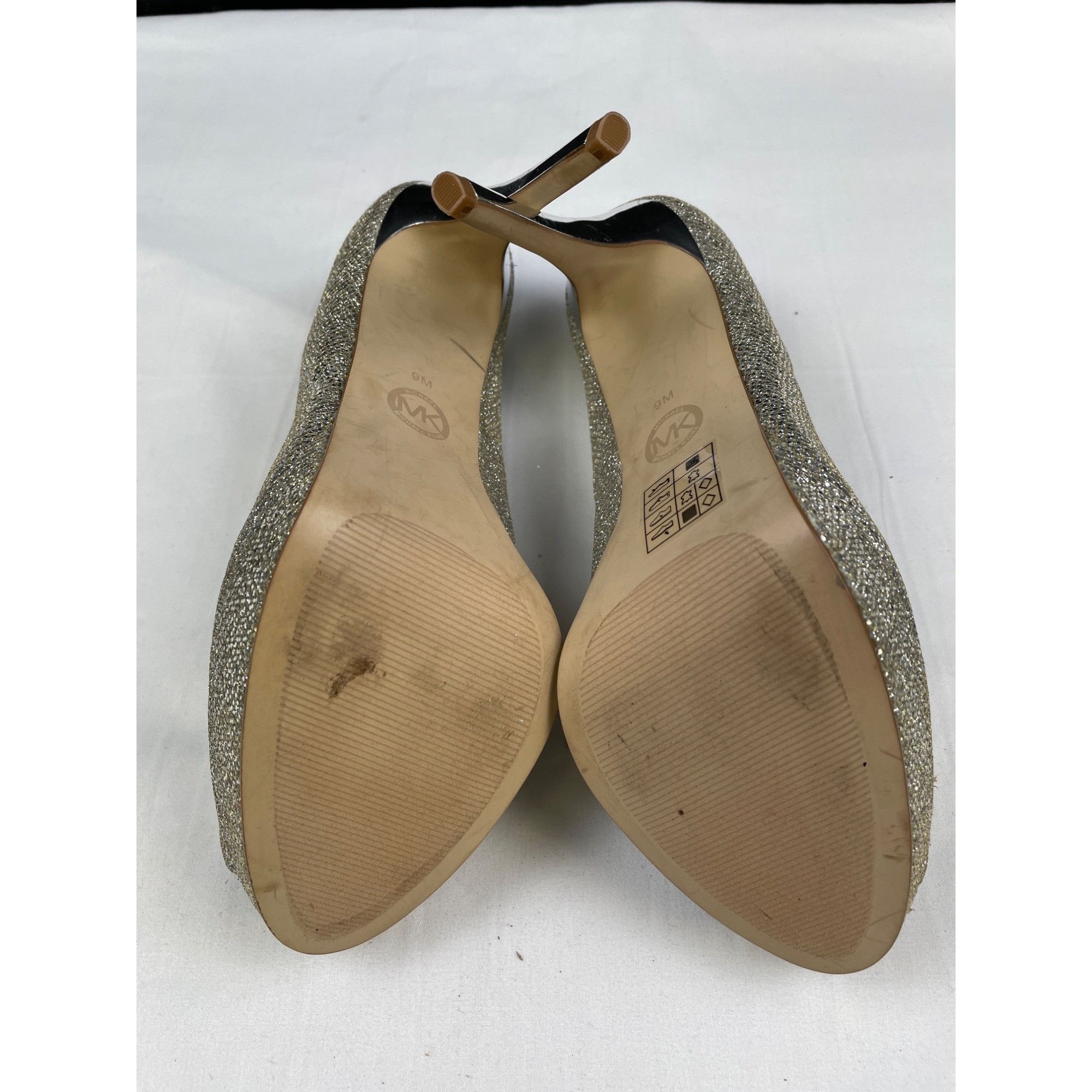 Michael Kors Michael Kors Women's Silver Shoes/ Heels 4.75" Peep toe Size Size US 9 / IT 39 - 6 Thumbnail