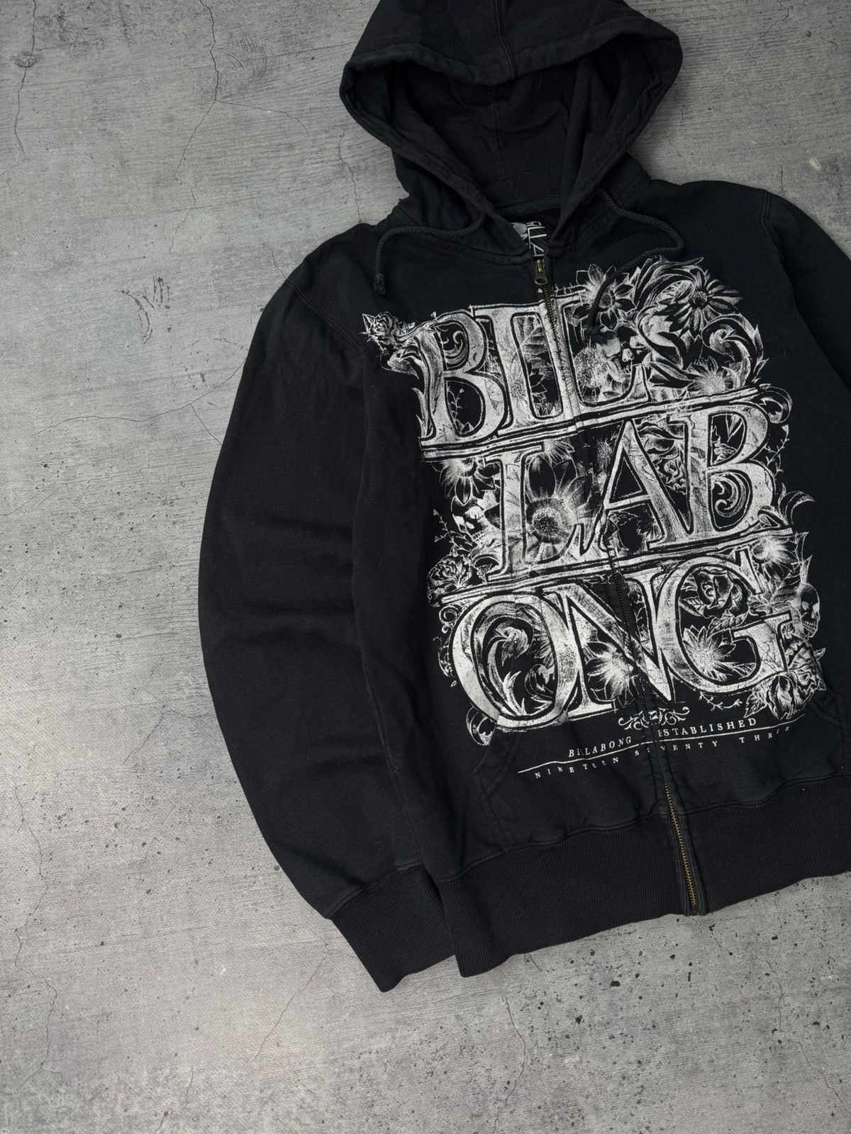 Billabong Vintage Billabong Y2K Big Logo Zip Hoodie Surf Size US S / EU 44-46 / 1 - 4 Thumbnail