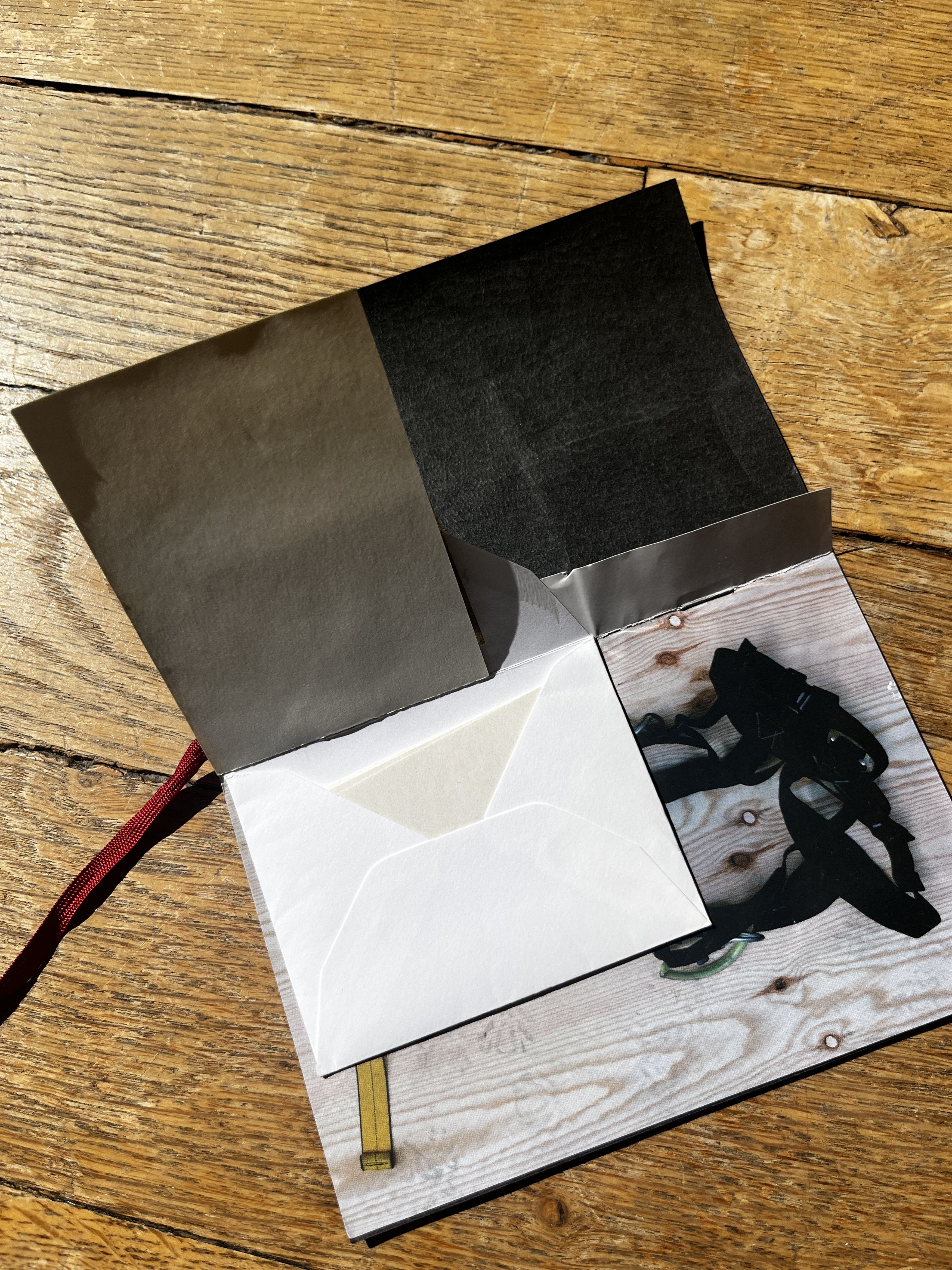 Hedi Slimane Dior Homme Invitation AW2005 Show Size ONE SIZE - 7 Thumbnail
