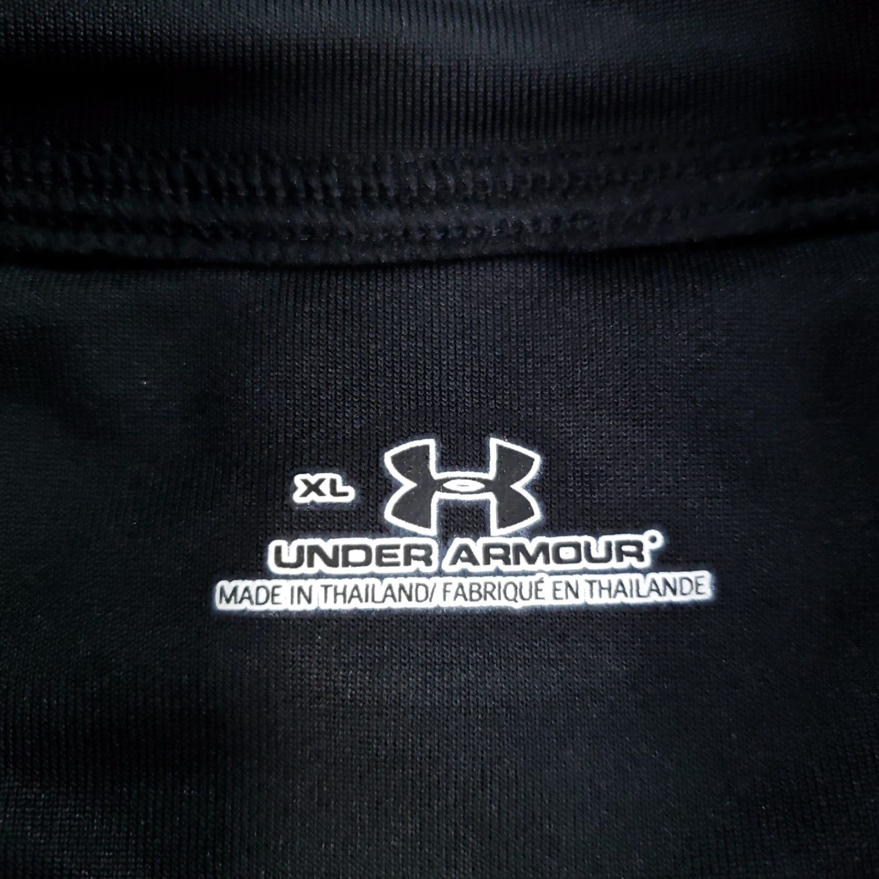 Under Armour Under Armour Shirt Mens XL Black AllSeasonGear Long Sleeve Performance Athletic Size US XL / EU 56 / 4 - 5 Thumbnail