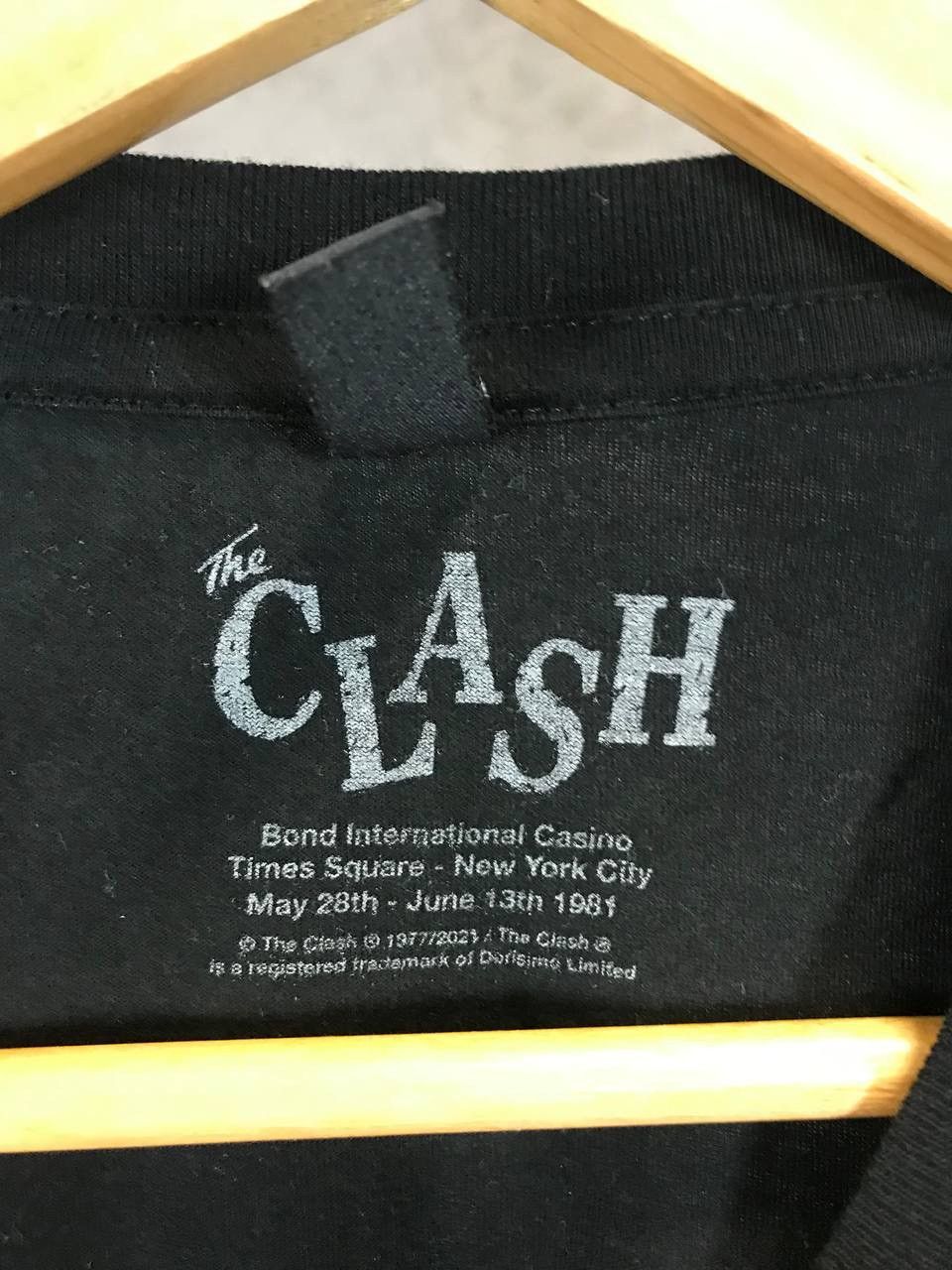 Band Tees The Clash rock band tee Size US M / EU 48-50 / 2 - 6 Thumbnail
