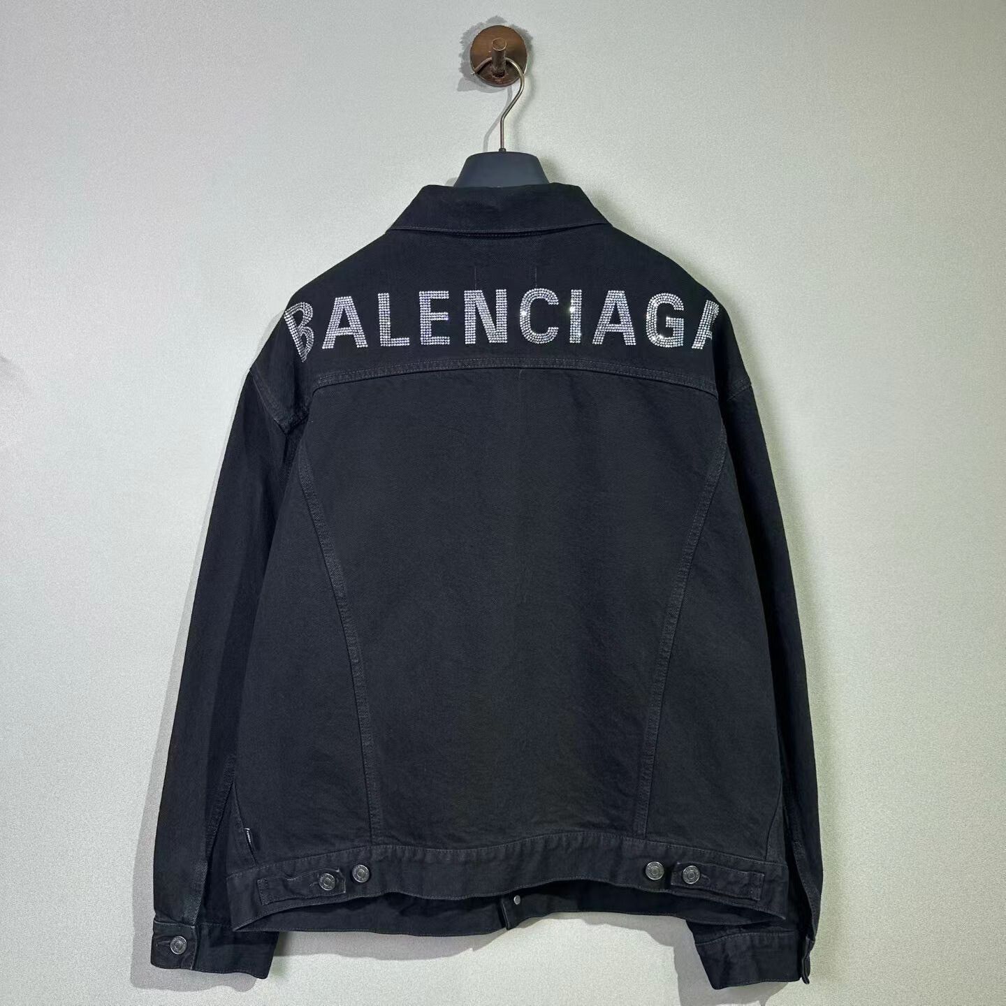 Balenciaga balenciaga rhinestone denim jacket size 36 Size US S / EU 44-46 / 1 - 1 Thumbnail