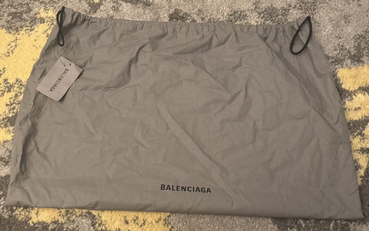 Balenciaga Balenciaga Tote Bag retail $2,790 Color Taupe Size ONE SIZE - 6 Thumbnail