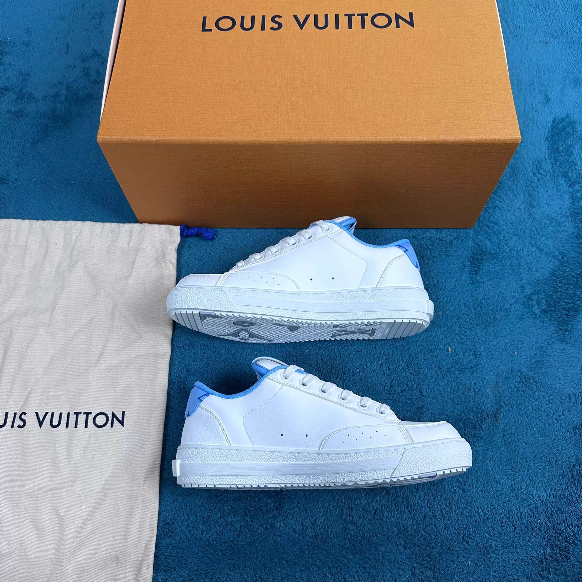 Louis Vuitton LV Charlie Low Top Sneaker White Blue 35.5 Size US 5 / IT 35 - 3 Thumbnail