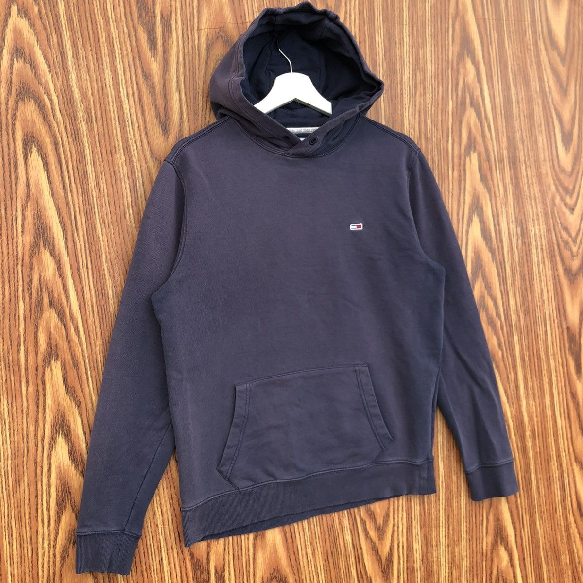 Tommy Hilfiger Vintage Tommy Jeans by Tommy Hilfiger Hoodie Faded pullover Size US M / EU 48-50 / 2 - 7 Thumbnail