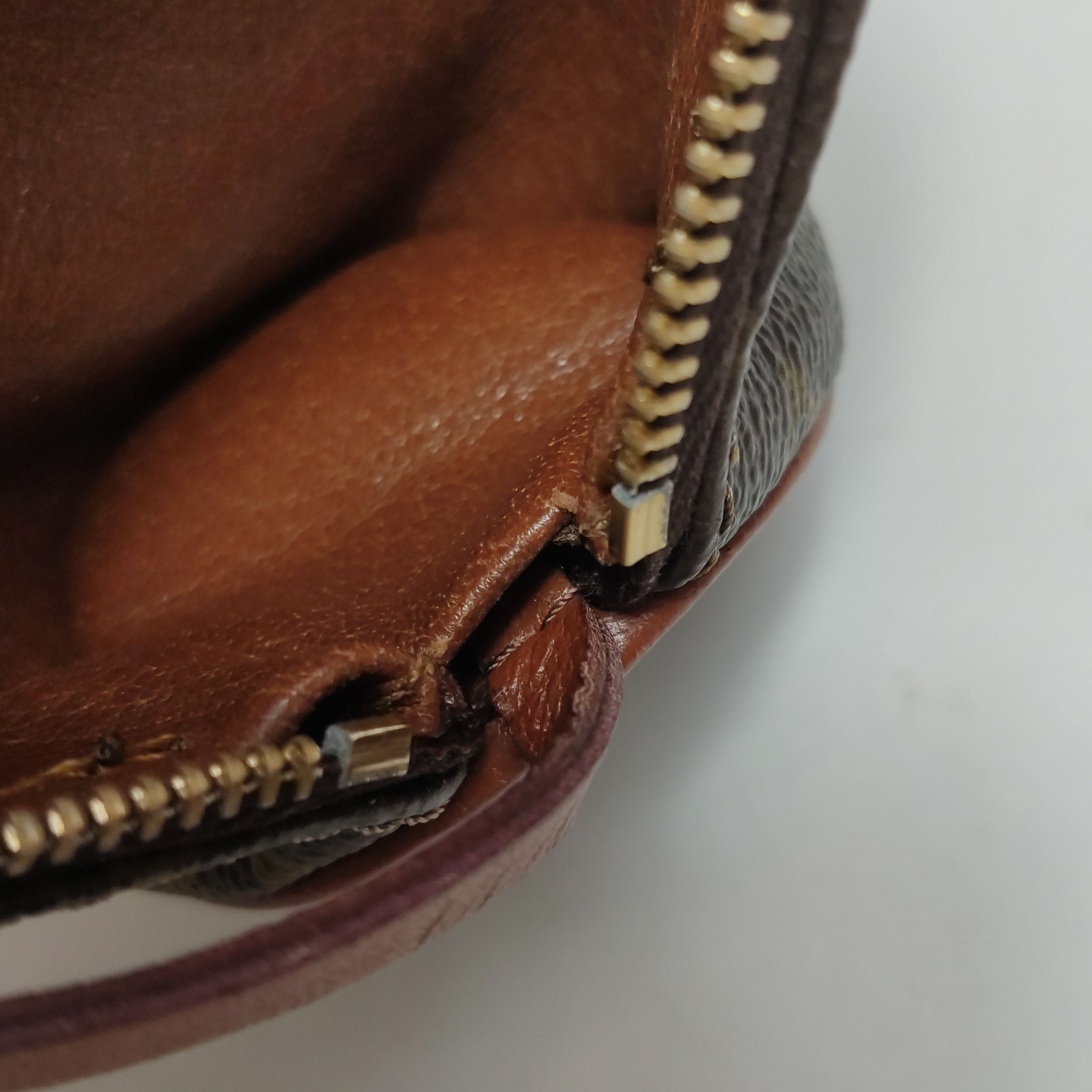 Louis Vuitton Louis Vuitton (LV) Papillon Mini Cowhide Monogram Printed D Size ONE SIZE - 9 Thumbnail