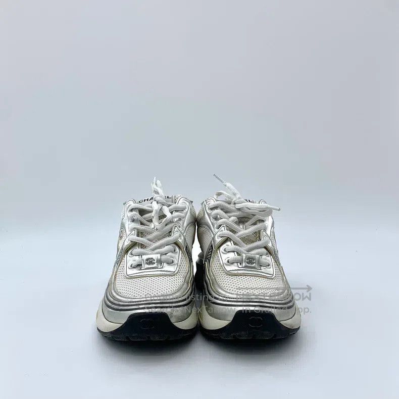 Chanel Chanel Colour-blocked logo lace-thed casual sneakers Size US 6.5 / IT 36.5 - 3 Thumbnail