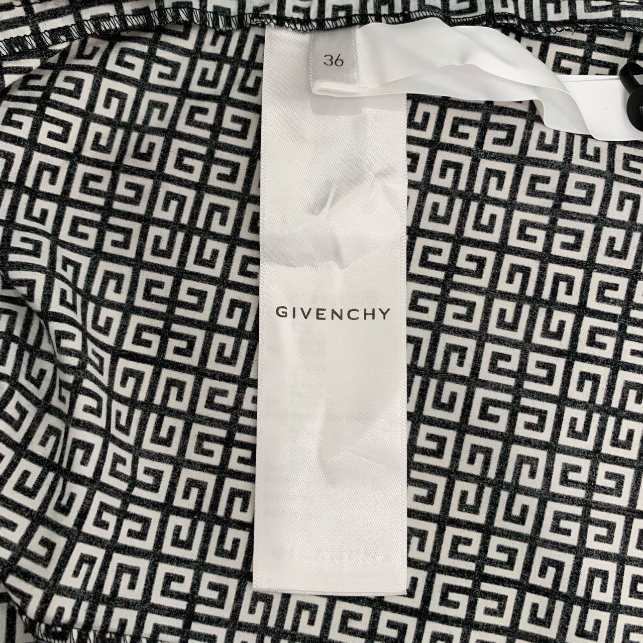 Givenchy Givenchy black long-sleeved cotton dress, size 36 Size XS / US 0-2 / IT 36-38 - 3 Thumbnail
