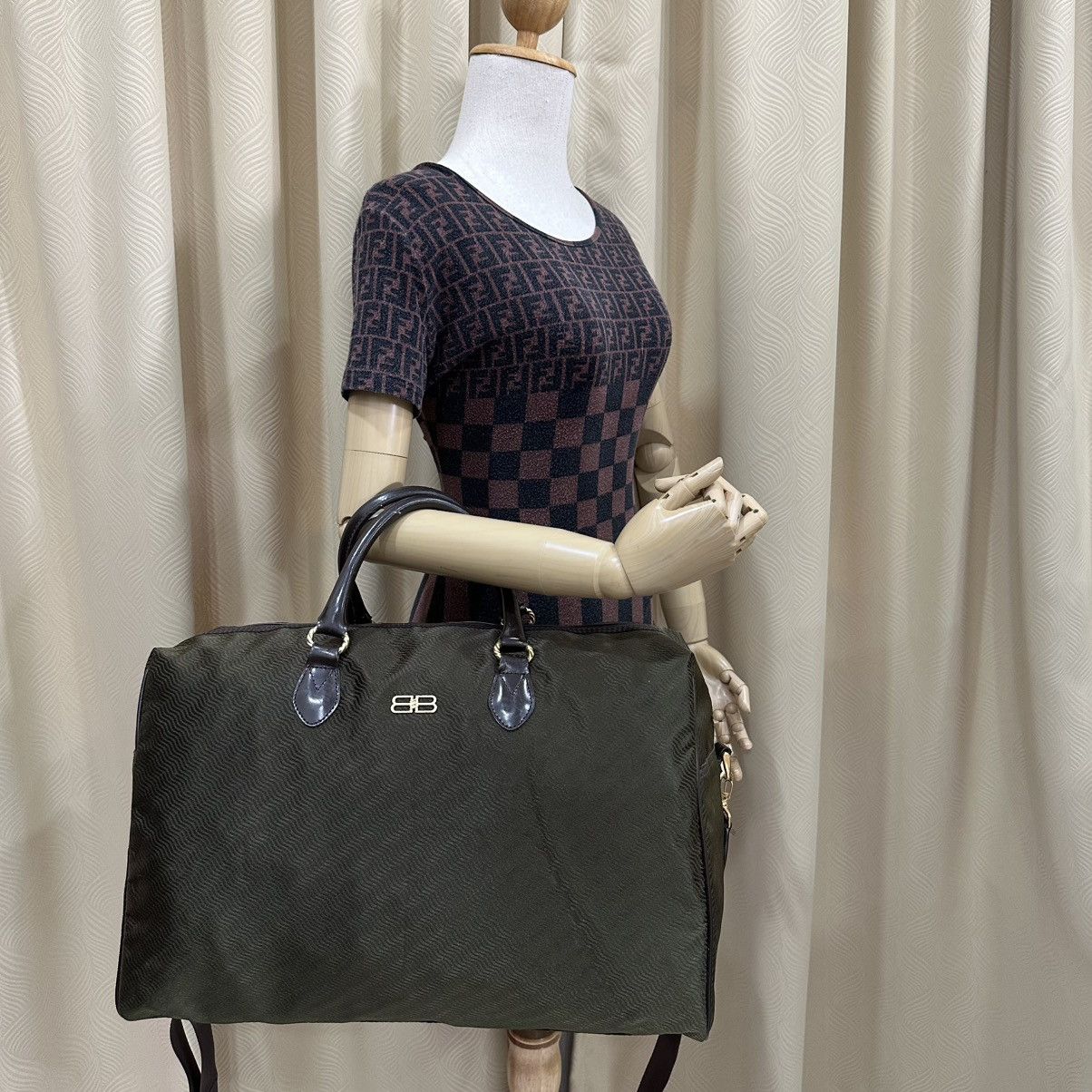 Balenciaga ‼️LASTDROP‼️ BALENCIAGA BB KHAKI GREEN BOSTON TRAVEL BAG Size ONE SIZE - 16 Thumbnail