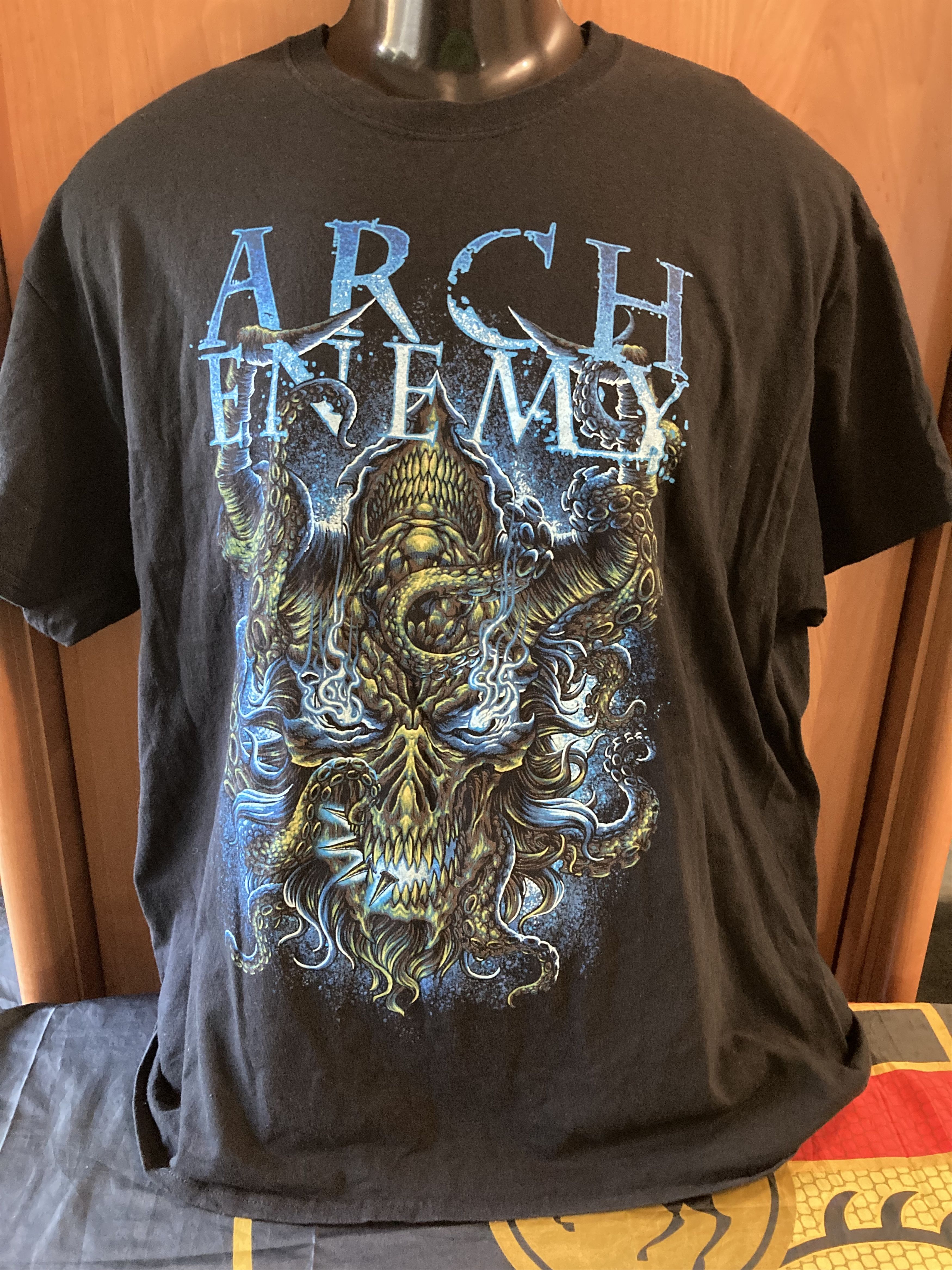 Band Tees Arch Enemy Death Metal Band big logo print t-shirt Size US XL / EU 56 / 4 - 1 Thumbnail