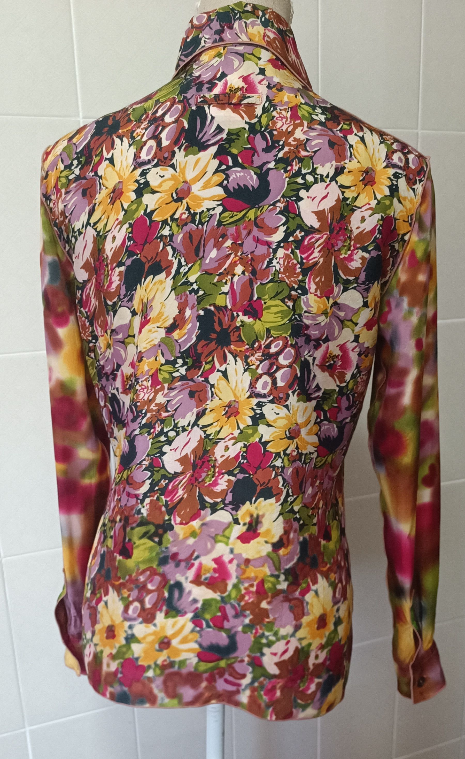 Jean Paul Gaultier SS2001- Satin flower tie-dye shirt Size M / US 6-8 / IT 42-44 - 14 Thumbnail