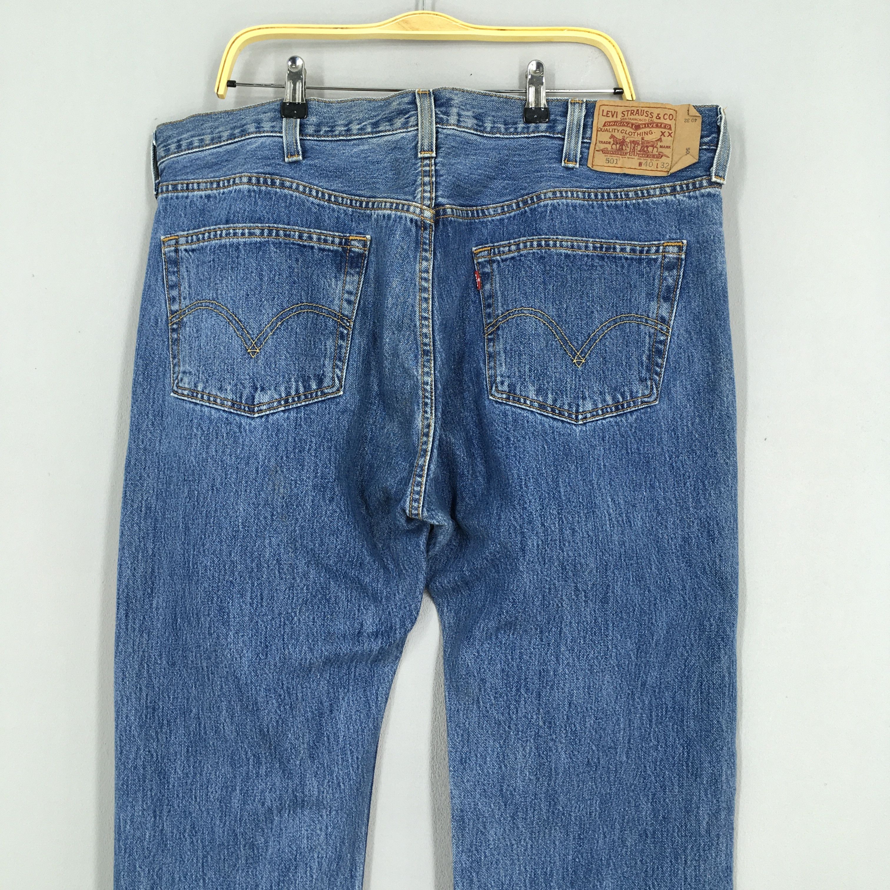 Jean × Levi's × Vintage Size 40x32.5 Vintage Levi's 501 Faded Blue Jeans Size US 40 / EU 56 - 14 Thumbnail