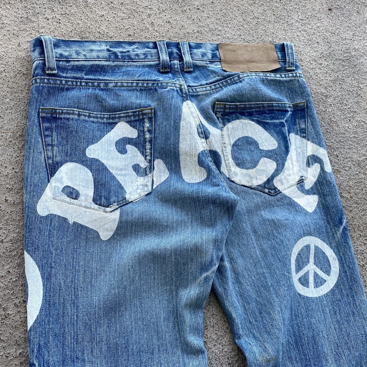Hysteric Glamour × If Six Was Nine × Japanese Brand PEACE Hippies Japan Big Logo Distressed Jeans Y2K Size US 32 / EU 48 - 4 Thumbnail