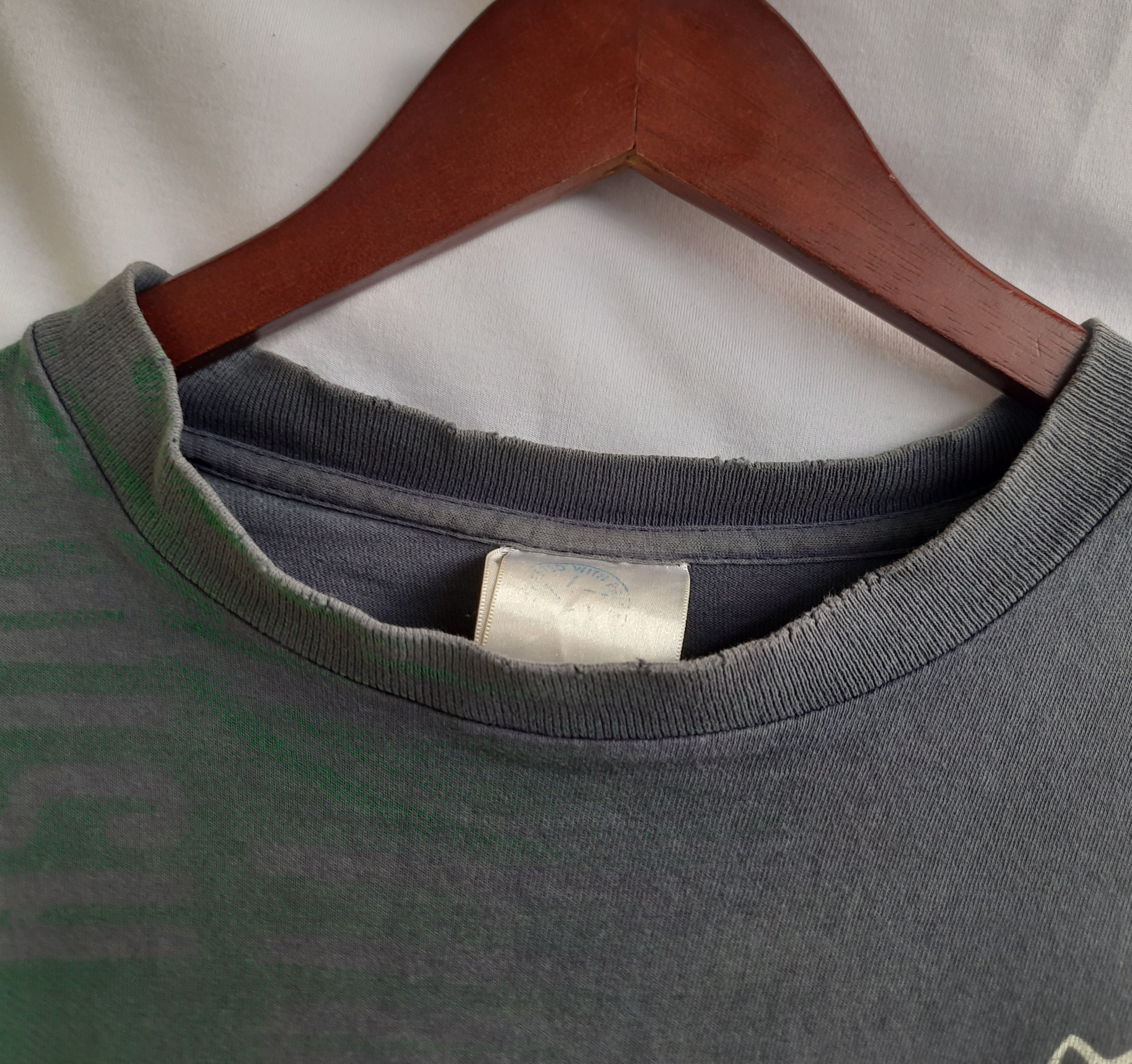 Vintage Distressed 90s Notre Dame AOP T-Shirt Single Stitch Size US L / EU 52-54 / 3 - 11 Thumbnail