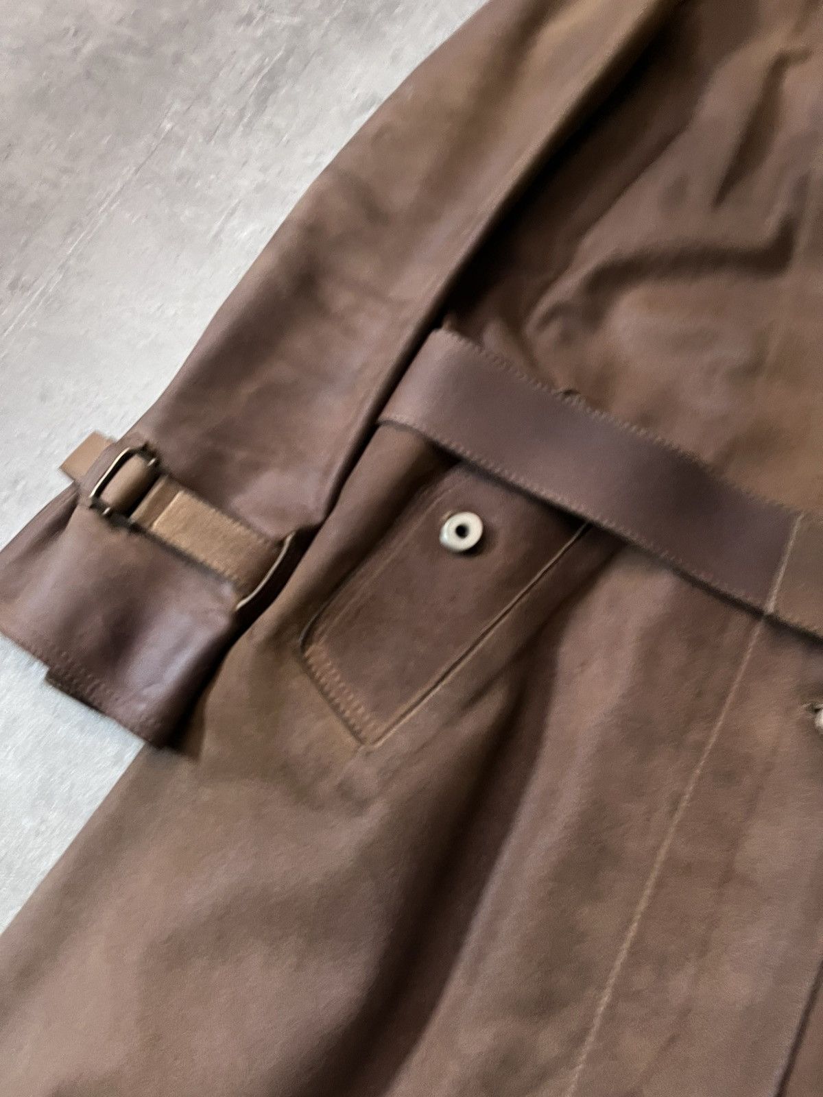 Miu Miu Miu Miu vintage sude leather brown trench coat rare Size L / US 10 / IT 46 - 6 Thumbnail