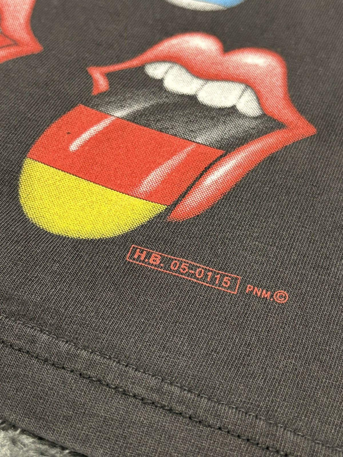 Band Tees Vintage Rare International Rolling Stones Tee Size US S / EU 44-46 / 1 - 3 Thumbnail