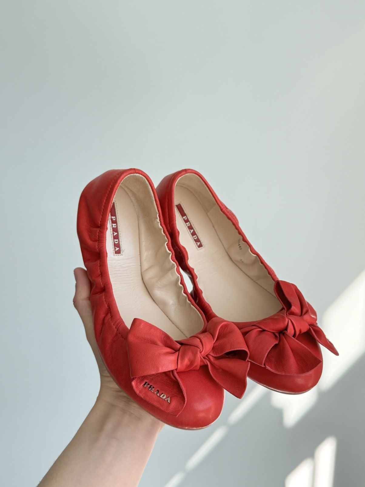 Prada Prada Coral Red Leather Bow Logo Scrunch Ballet Flats Size US 9 / IT 39 - 6 Thumbnail