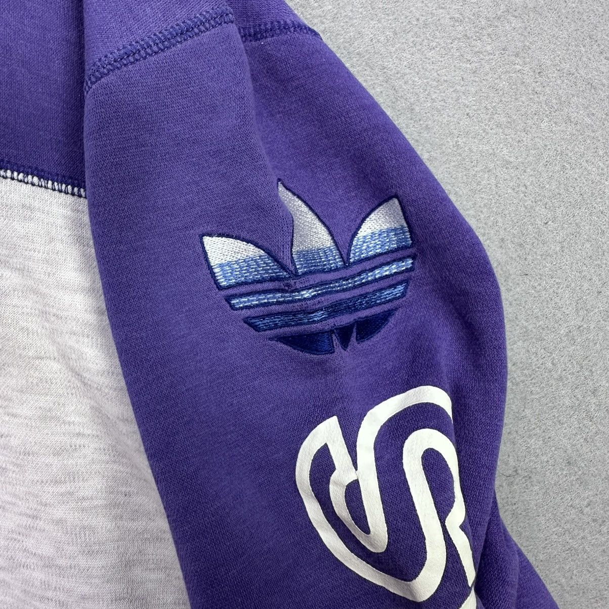 Adidas Vintage Adidas Trefoil Sweatshirt Purple White Size US M / EU 48-50 / 2 - 5 Thumbnail