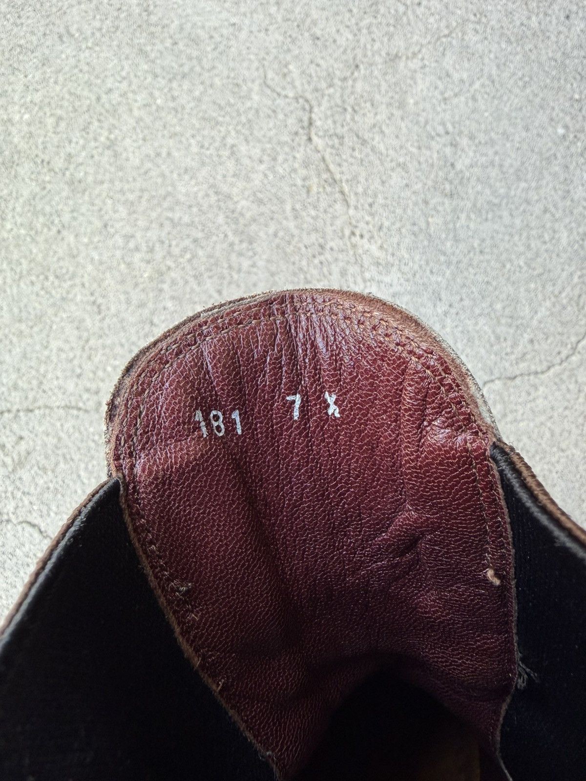 DOLCE&GABBANA Brown Leather Square-Toe Side Gore boots display picture 2
