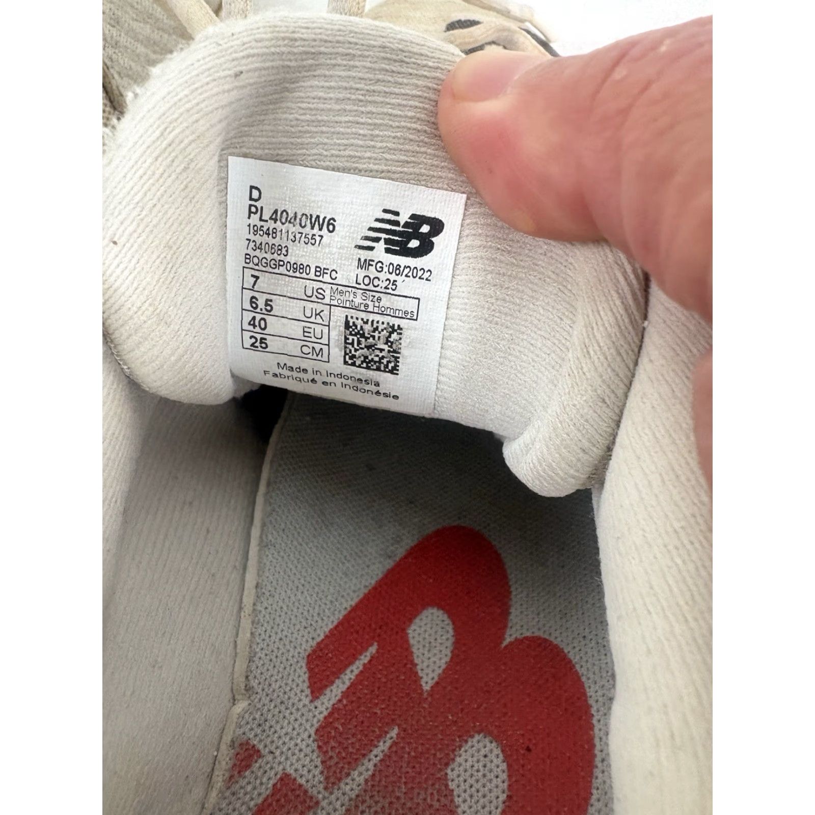 New Balance New Balance Men's Cleated Sneakers Athletic Baseball Football Track & Field Size 7 Beige Size US 7 / EU 40 - 6 Thumbnail
