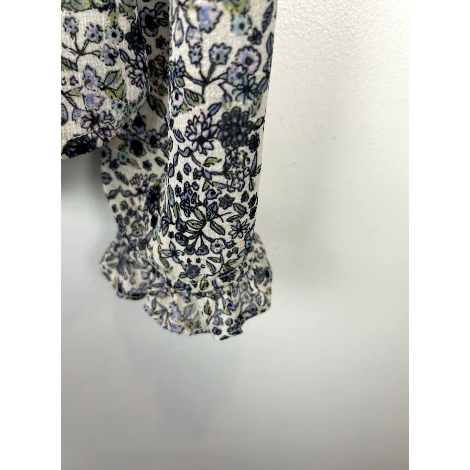 Free People Free People Blouse Womens M Blue Floral Smocked Sheer Romantic Milkmaid Feminine Size M / US 6-8 / IT 42-44 - 6 Thumbnail