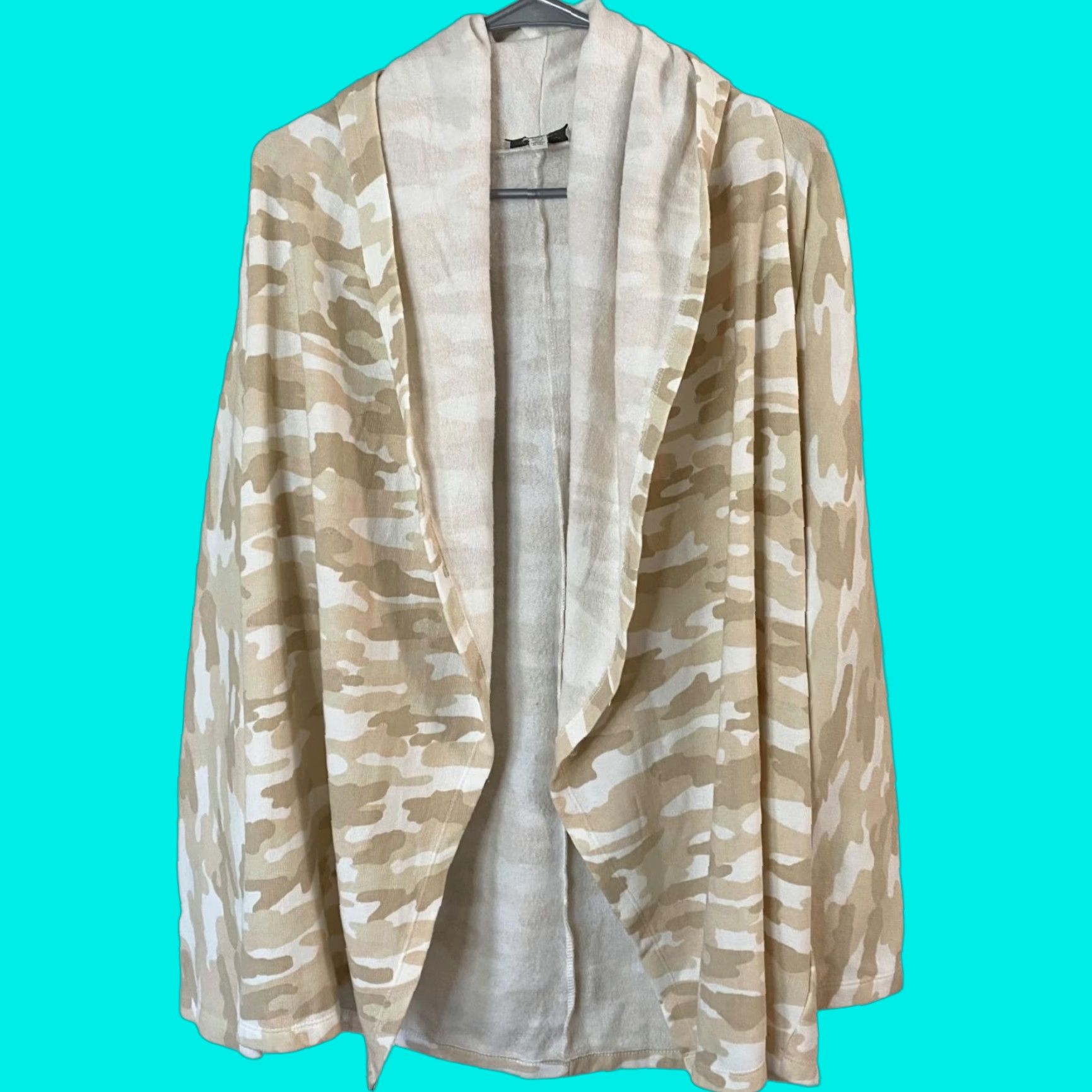 Lucky Brand Lucky Brand Camo Hooded Cardigan Sweater Womens M Cream & White Long-Sleeve Size M / US 6-8 / IT 42-44 - 1 Thumbnail