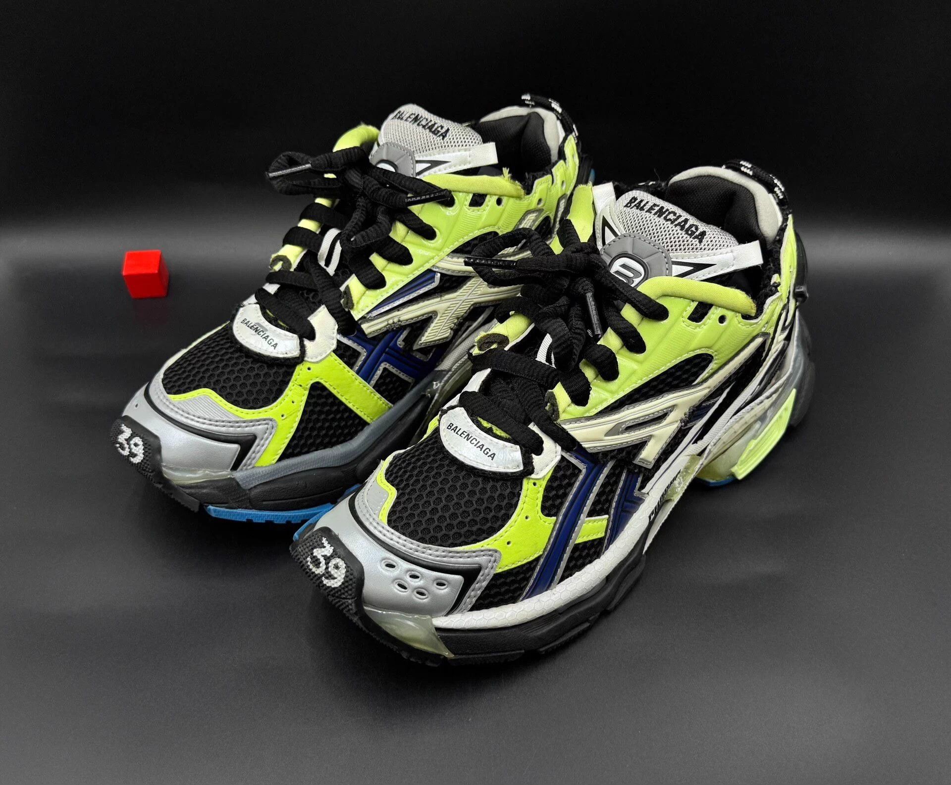 Balenciaga Balenciaga Runner Low Top Men's Gray Distressed Shoes Size US 6 / EU 39 - 1 Thumbnail