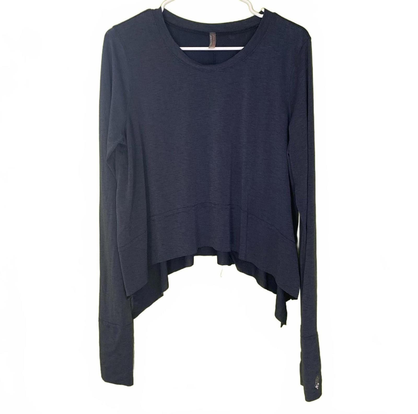 Free People Free People Movement Blue Sweater L Size L / US 10 / IT 46 - 1 Thumbnail