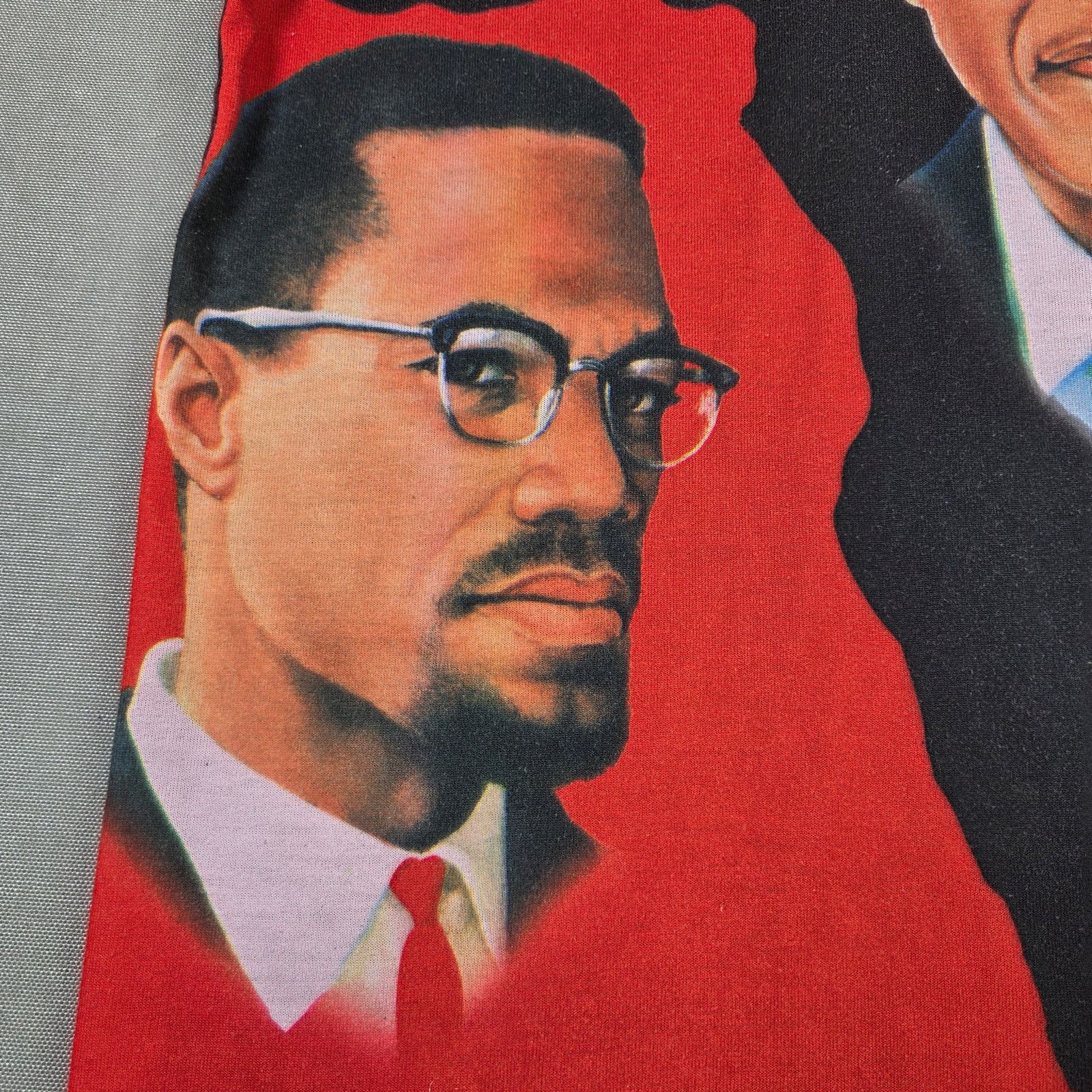 Other DMZ Malcolm X Mandela MLK Africa Graphic Tee Vintage Size US XL / EU 56 / 4 - 3 Thumbnail