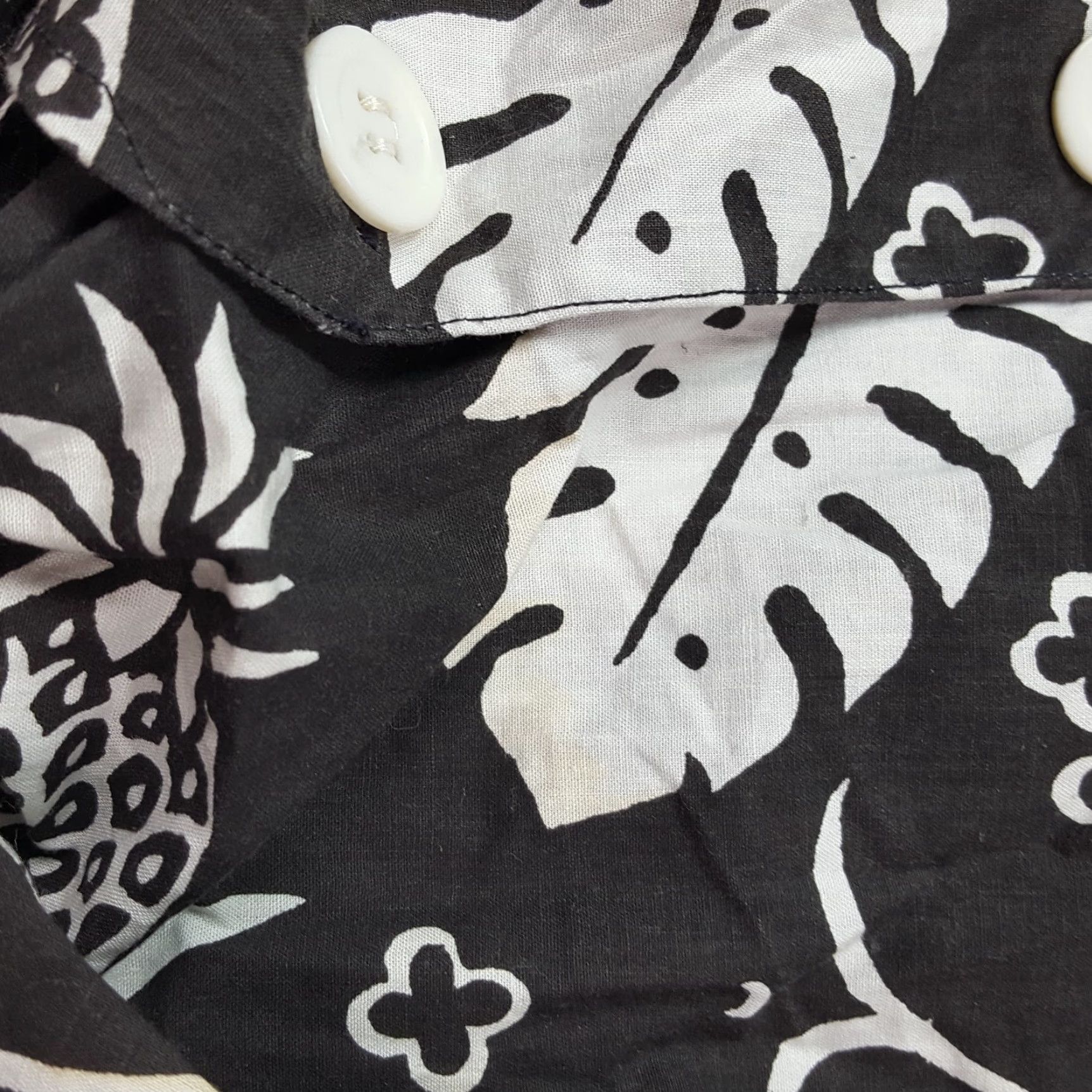 Vintage VINTAGE Just Class T-Shirt Women's Small Black Tropical Pineapple Sleeveless Beach Shirt Top Outdoor 80s 90s Summer Retro Size S / US 4 / IT 40 - 4 Thumbnail