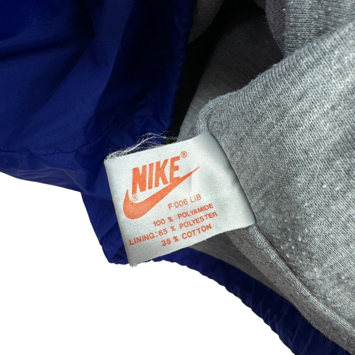 Nike Vintage 90s nike USA track zip jacket y2k hooded windbreaker Size US S / EU 44-46 / 1 - 11 Thumbnail