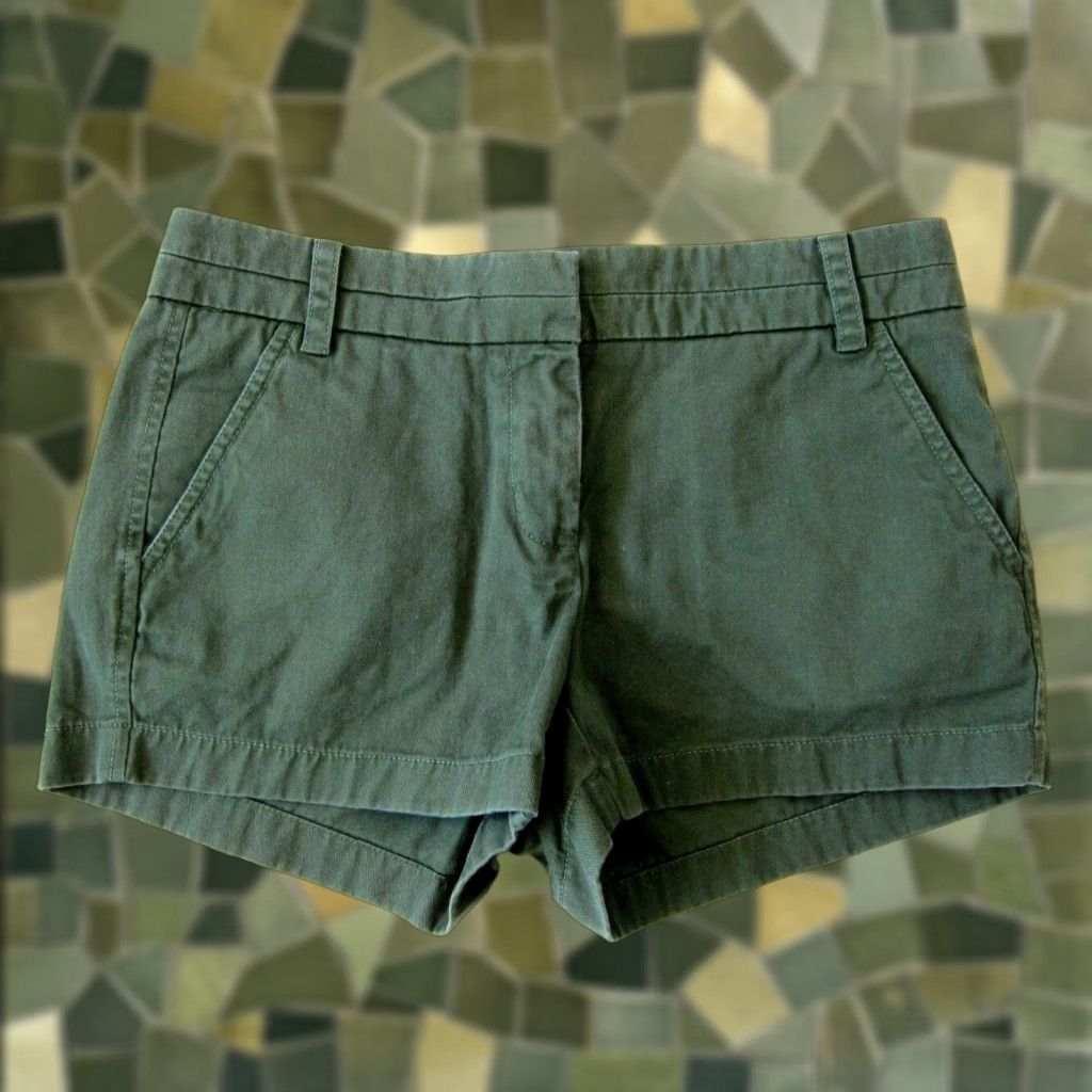 J.Crew J.Crew Army Green 100% Cotton Flat Front Pocket Chino Shorts Women Size 2 Size 26" / US 2 / IT 38 - 1 Thumbnail