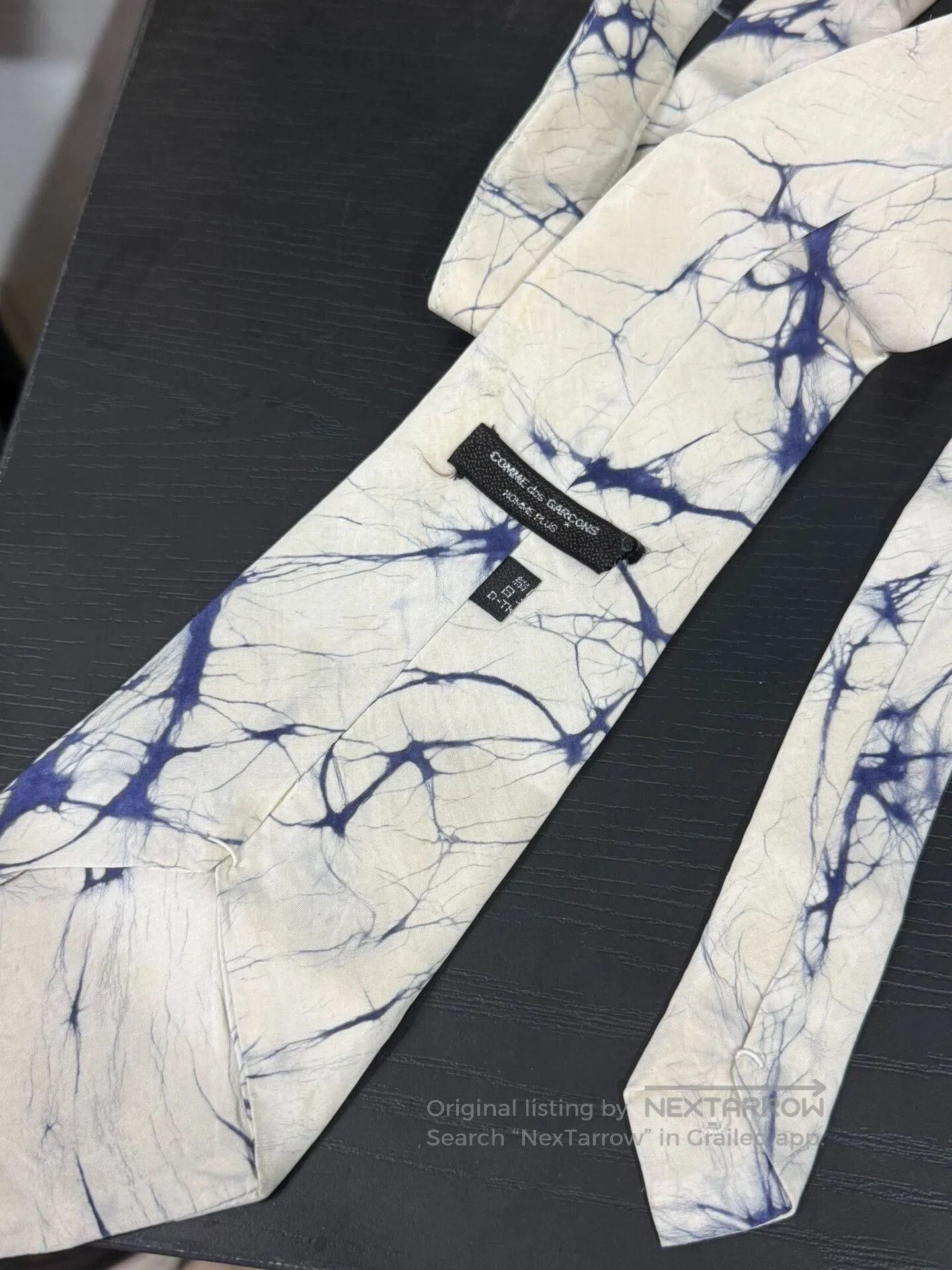 Comme des Garcons Homme Plus Comme des Garcons Blue Printed Silk Tie. Size ONE SIZE - 4 Thumbnail
