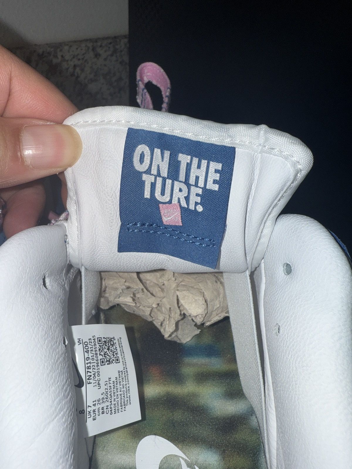 Nike One block at a time dunks Size US 8 / EU 41 - 13 Thumbnail