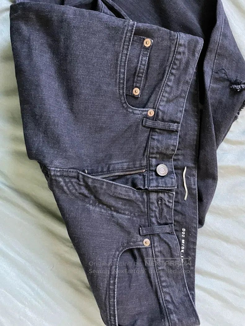 Saint Laurent Paris Saint Laurent Black Distressed Denim Jeans. Size US 29 - 3 Thumbnail