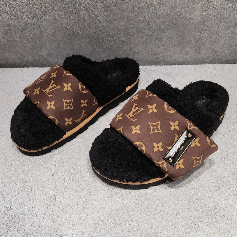 Louis Vuitton Faux Fur Monogram Slide Sandals 0079