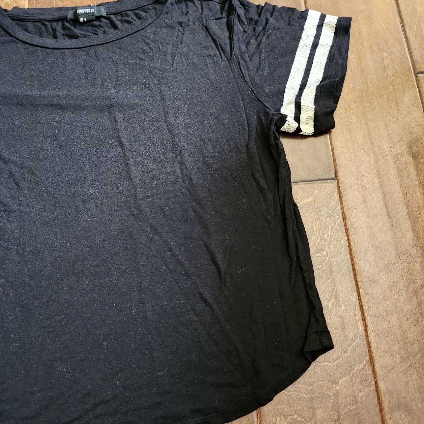Forever 21 FOREVER 21 Shirt Women Multicolor Black White Striped Short Sleeve Pullover L - Size Large - Casual Travel T-Shirt Size L / US 10 / IT 46 - 3 Thumbnail