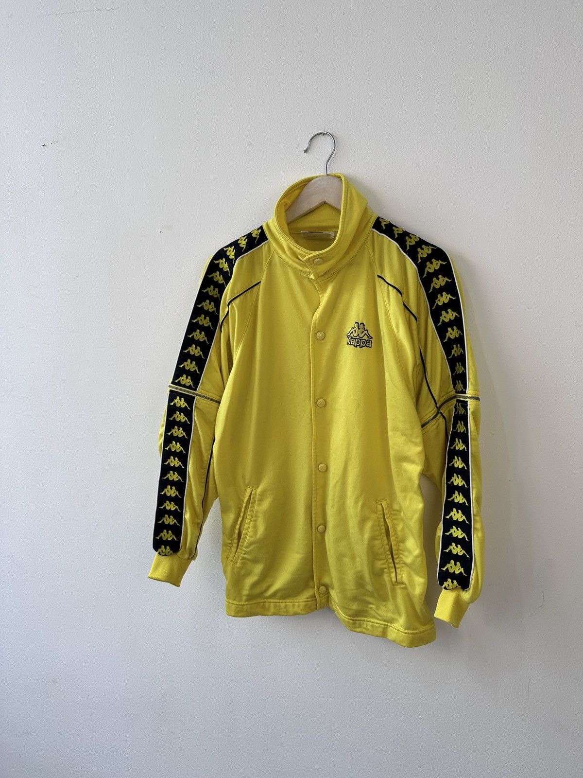 Kappa Vintage 90s Kappa Banda Track Jacket Yellow Medium Logo Tape Size US M / EU 48-50 / 2 - 4 Thumbnail
