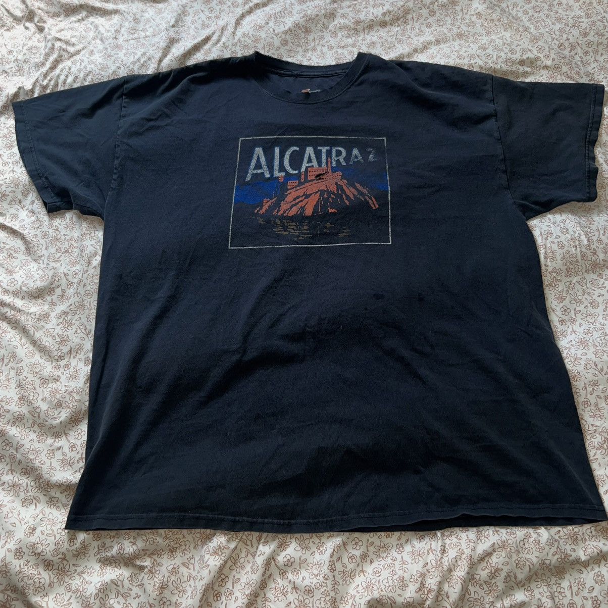 Vintage Vintage Alcatraz At Night | Golden Gate National Parks Tee Size US XXL / EU 58 / 5 - 1 Thumbnail