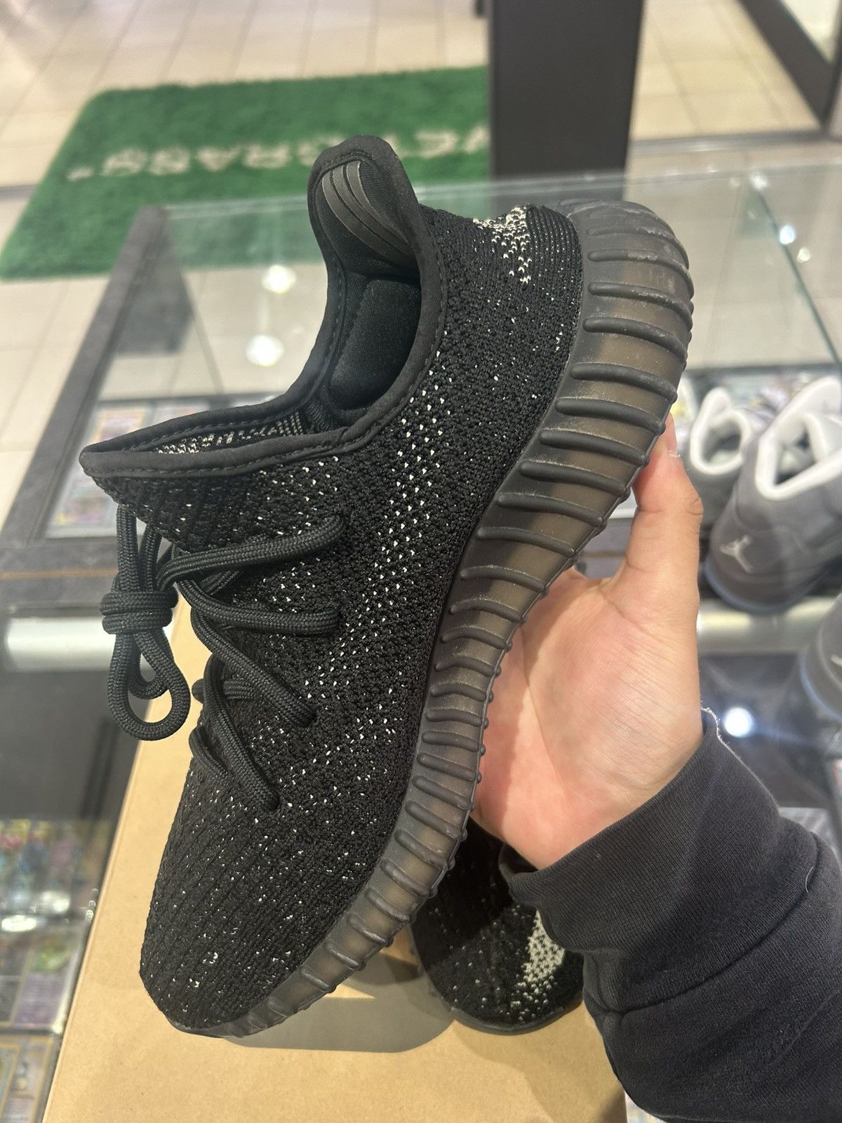 Yeezy Adidas Yeezy 350 Core Black White Size US 8 / EU 41 - 7 Thumbnail