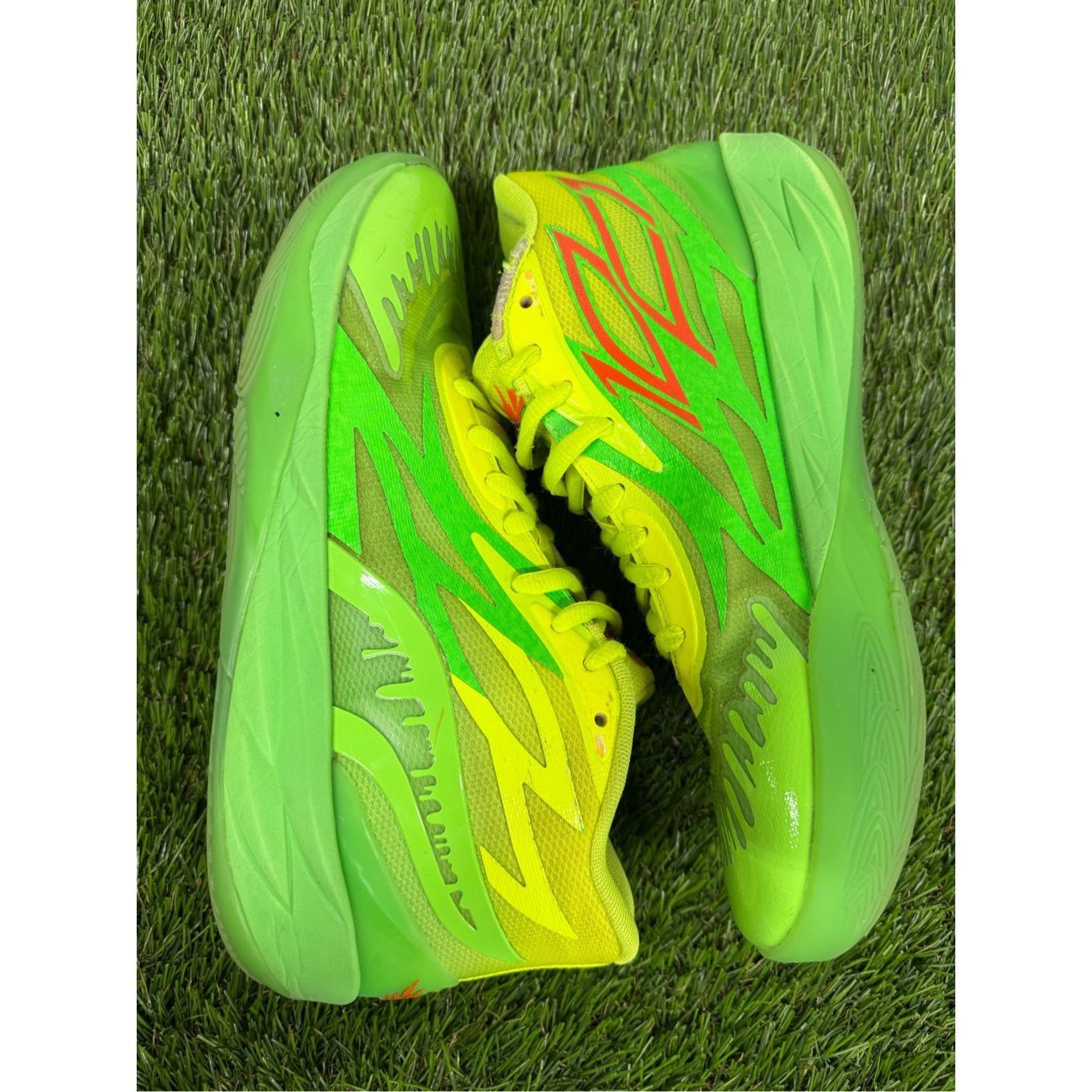 Puma PUMA Nickelodeon x MB.02 Slime Mens Sz 9 Mid Basketball Fluo Size US 9 / EU 42 - 7 Thumbnail