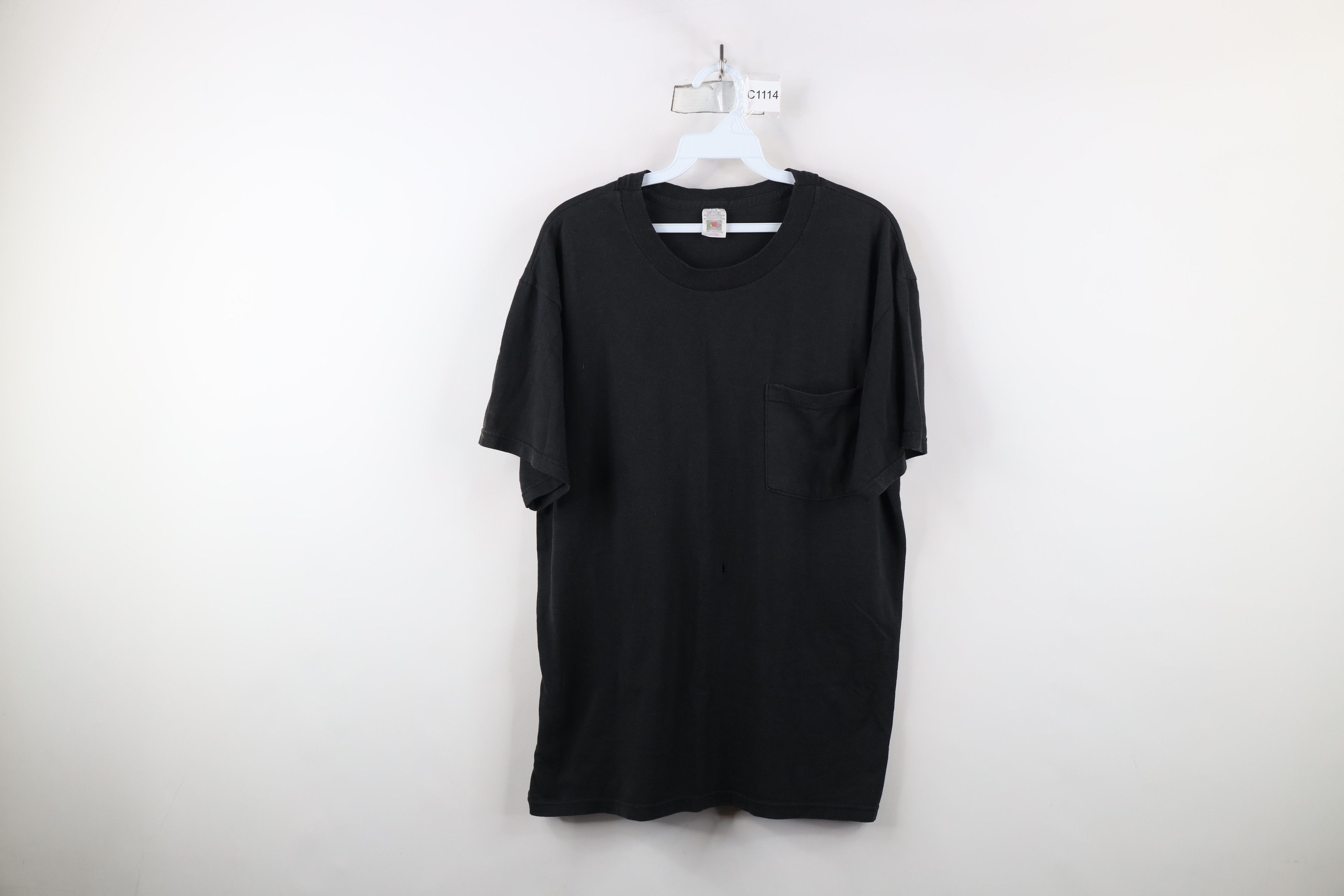 Vintage Vintage 90s Streetwear Pocket Short Sleeve T-Shirt Black Size US L / EU 52-54 / 3 - 1 Thumbnail