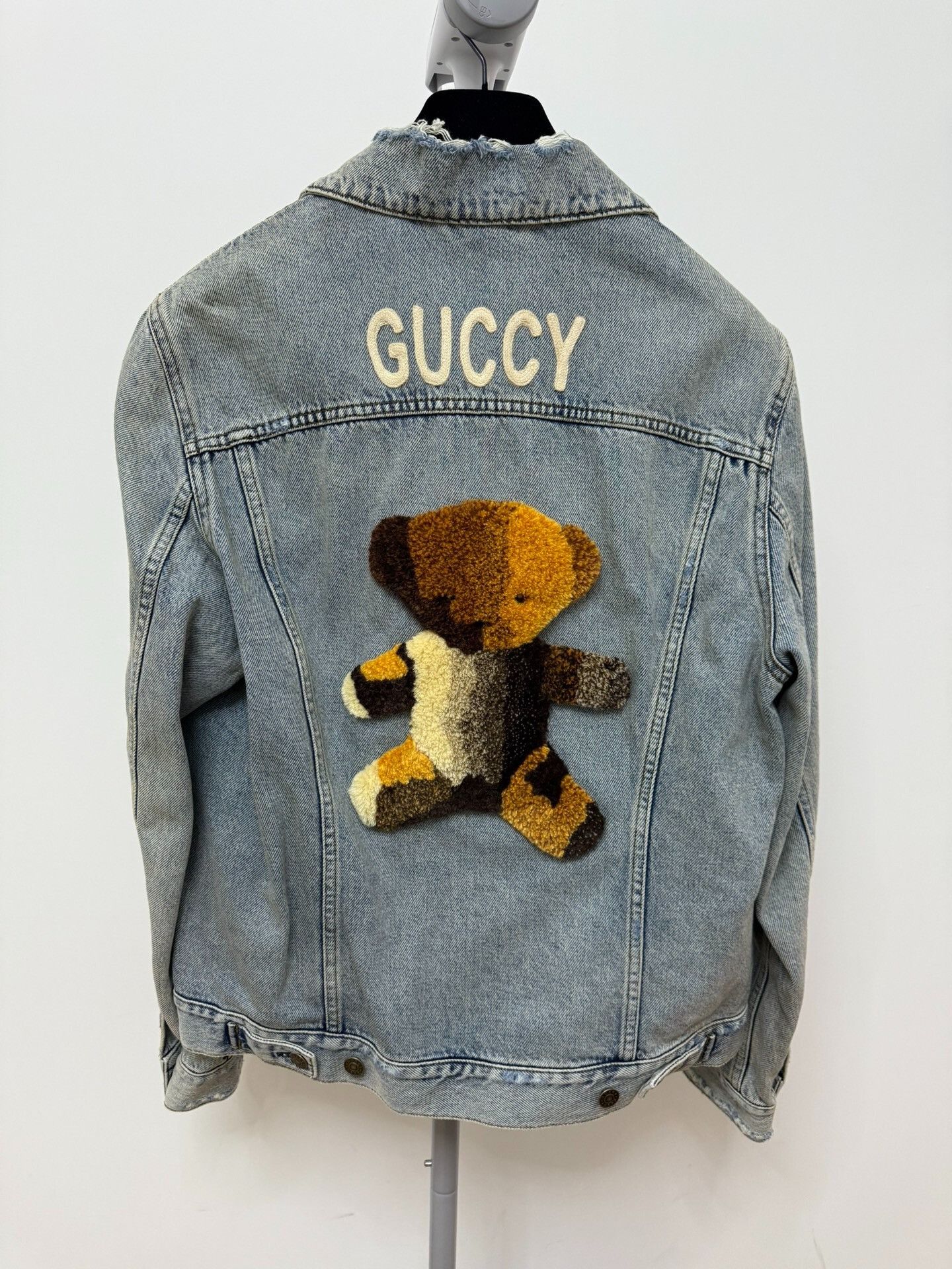 Gucci Gucci GG Flocked Teddy Bear Denim Jacket Size US S / EU 44-46 / 1 - 1 Thumbnail