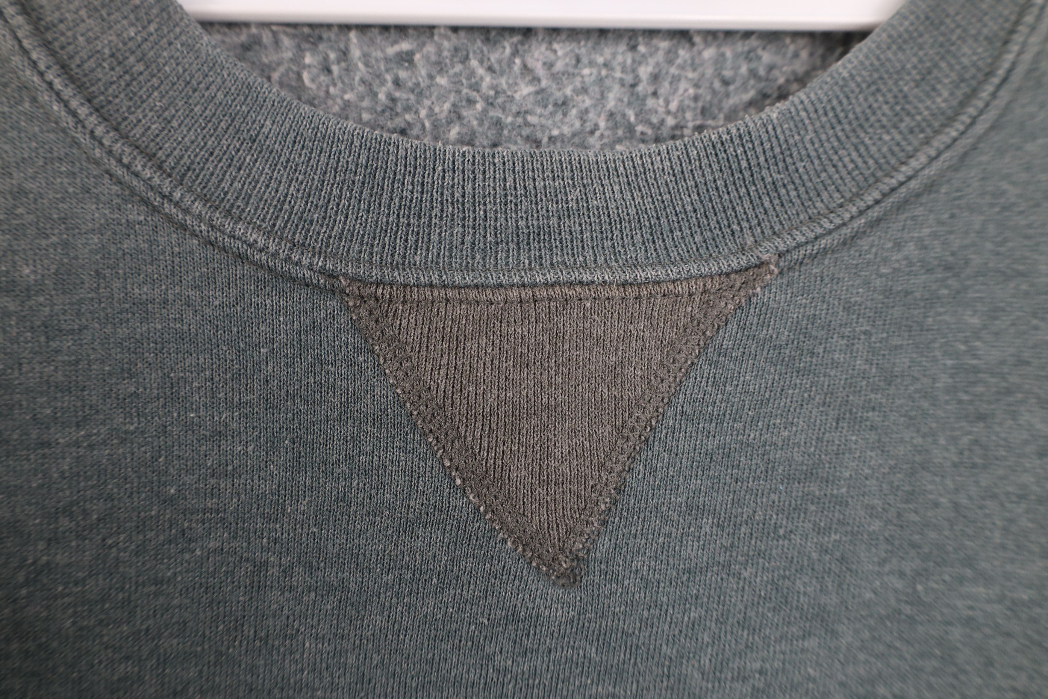 Russell Athletic Vintage 90s Russell Athletic Blank Crewneck Sweatshirt Gray Size US M / EU 48-50 / 2 - 9 Thumbnail