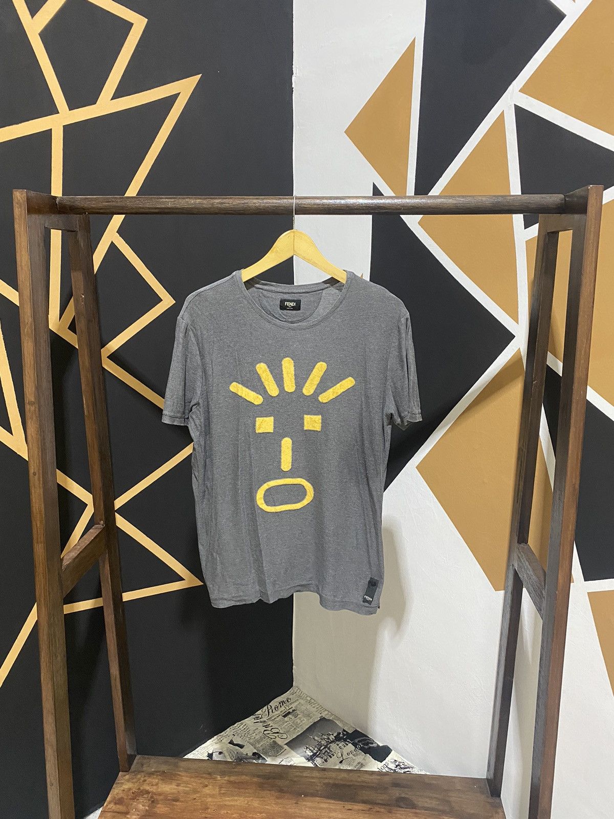 Fendi Fendi Faces T-shirt in Grigio Melangegiallo Size US M / EU 48-50 / 2 - 2 Thumbnail
